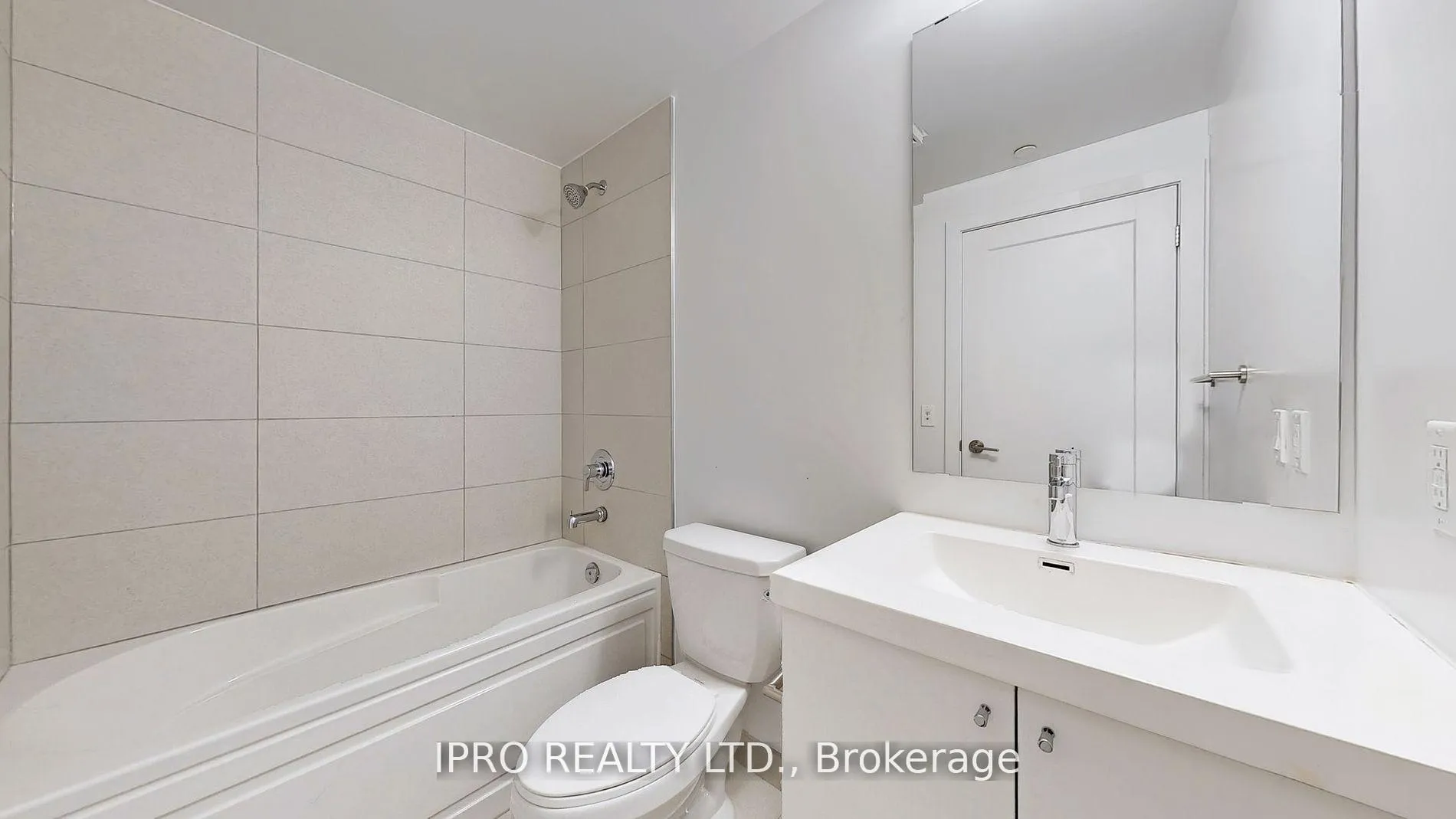 Photo 10 of Unit 1821, 2550 Simcoe Street N, Oshawa, Windfields — HOMEH