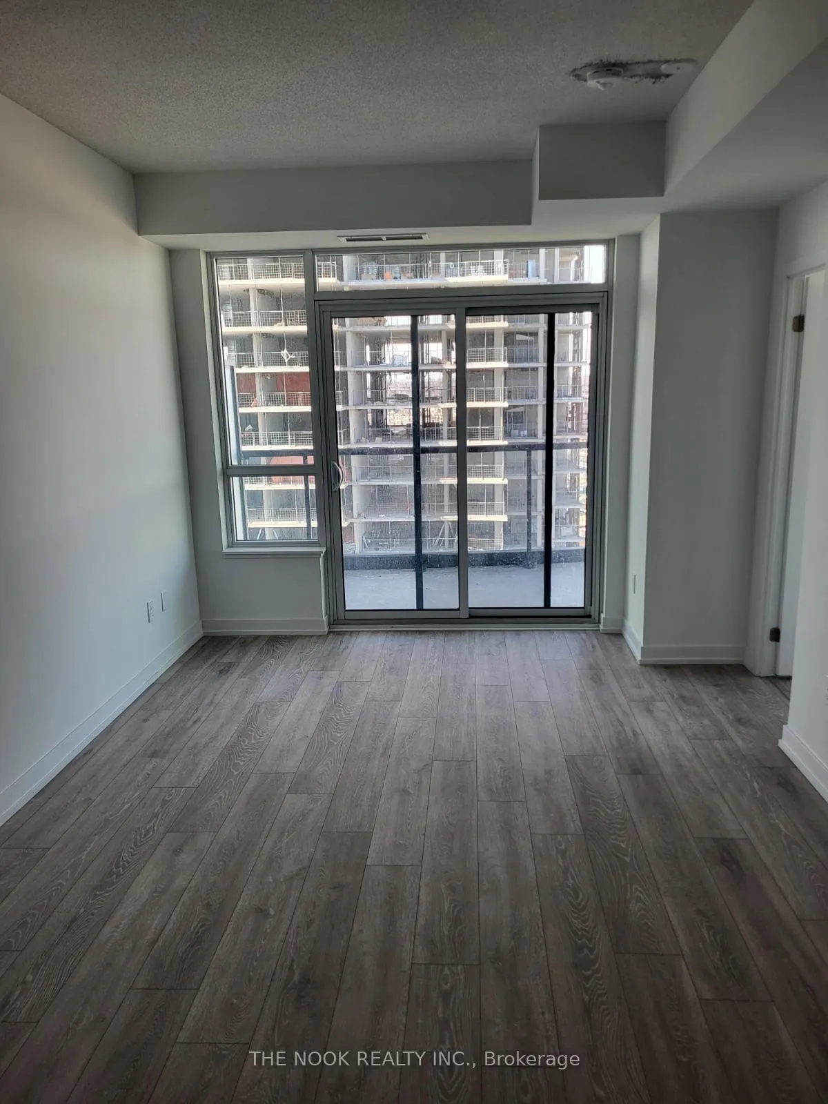 Photo 6 of Unit 2208, 1455 Celebration Drive, Pickering, Bay Ridges — HOMEH