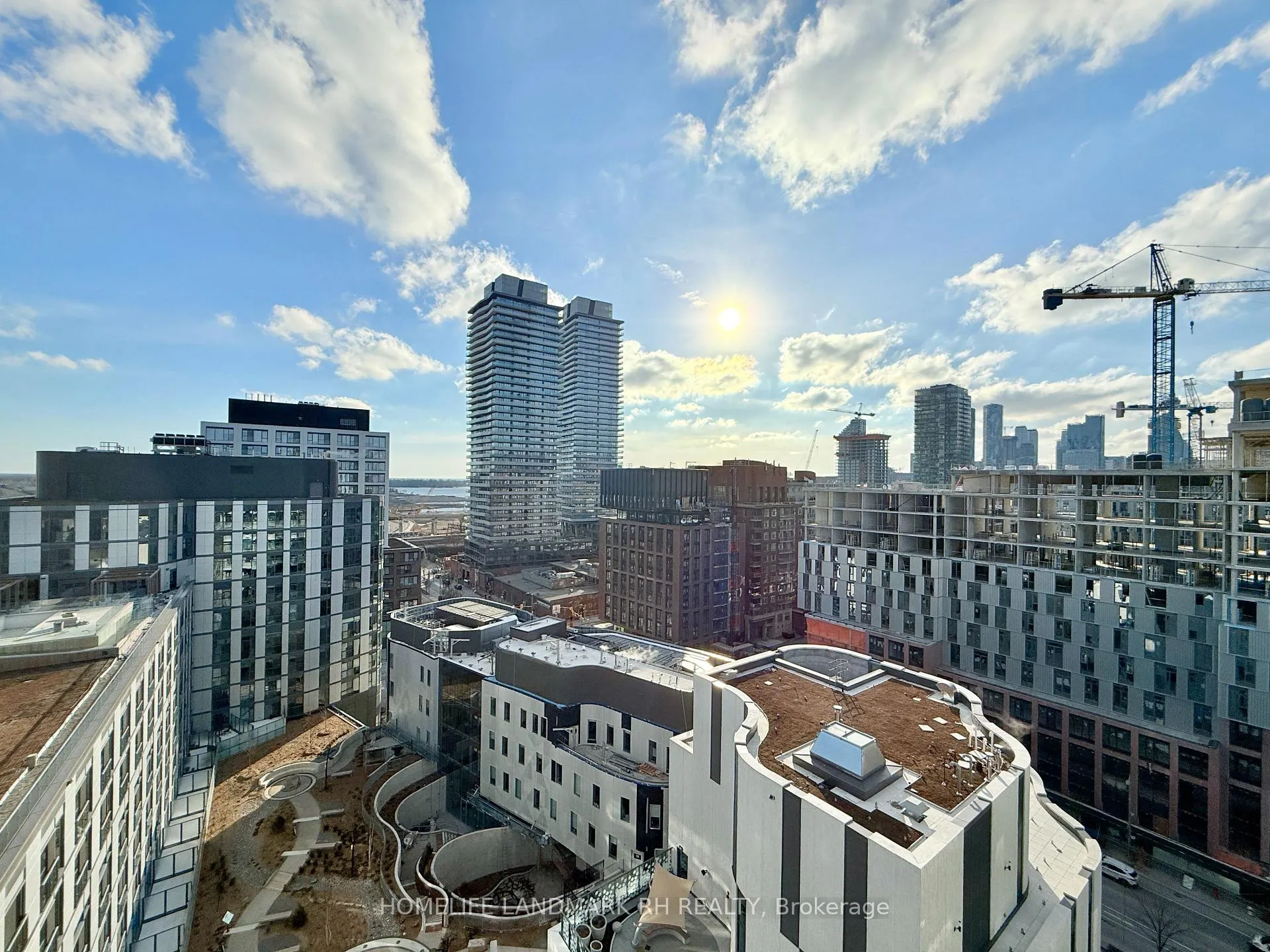 Photo 13 of Unit 1309, 425 Front Street E, Toronto, Waterfront Communities — HOMEH