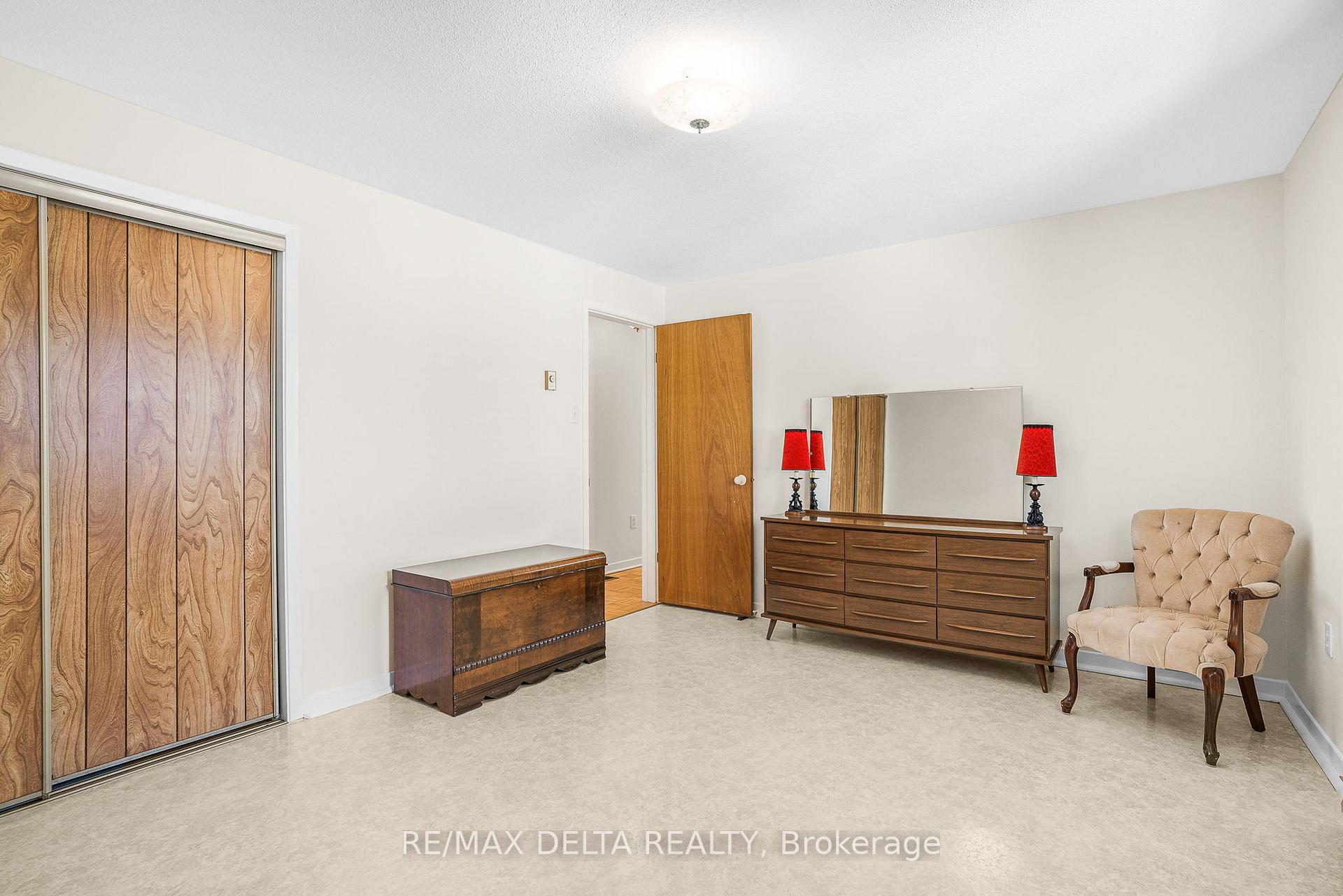 Photo 10 of 68 Home Avenue, Champlain, Vankleek Hill — HOMEH