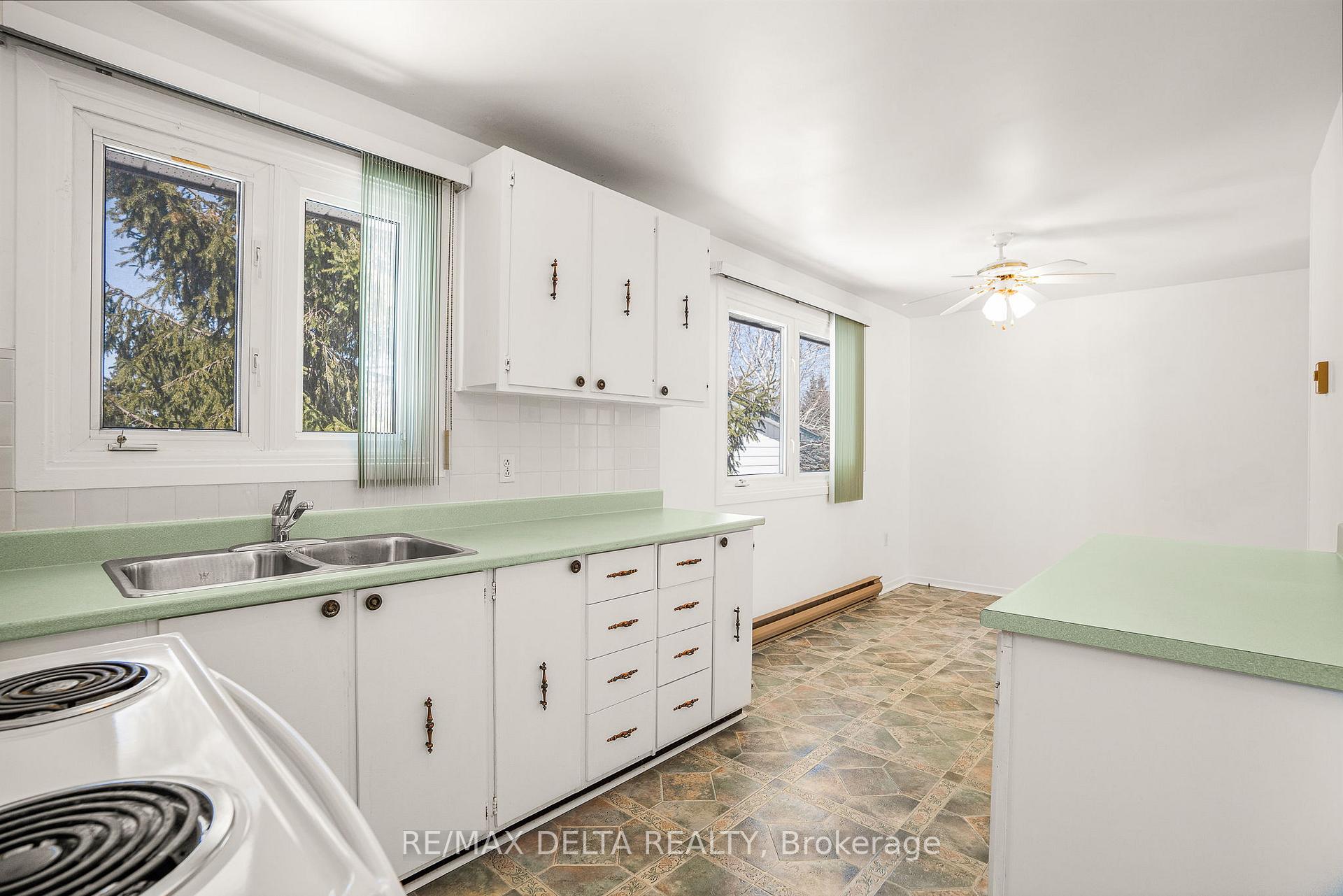 Photo 17 of 68 Home Avenue, Champlain, Vankleek Hill — HOMEH