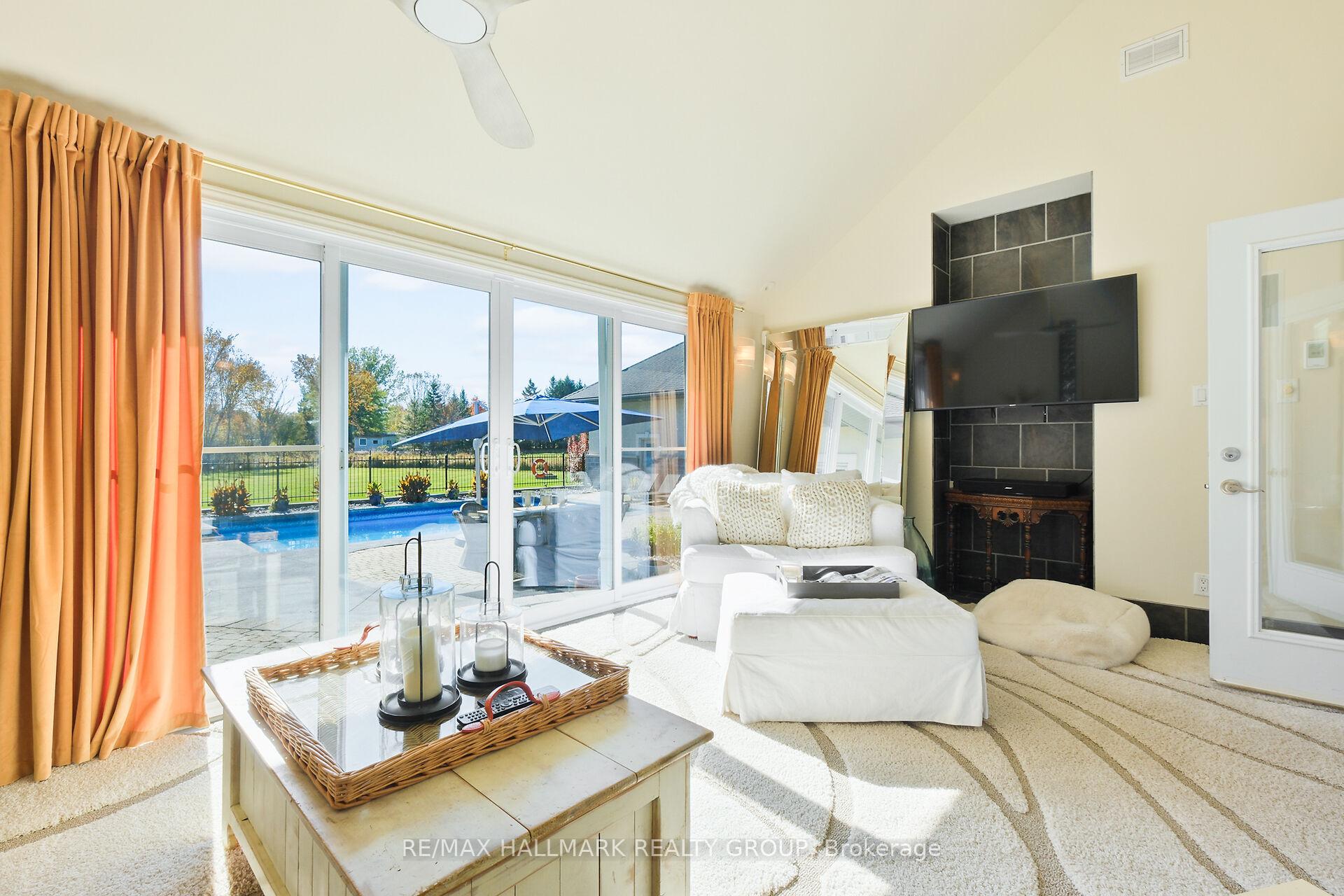 Photo 8 of 144 Kerry Hill Crescent, Ottawa, Dunrobin Shores — HOMEH