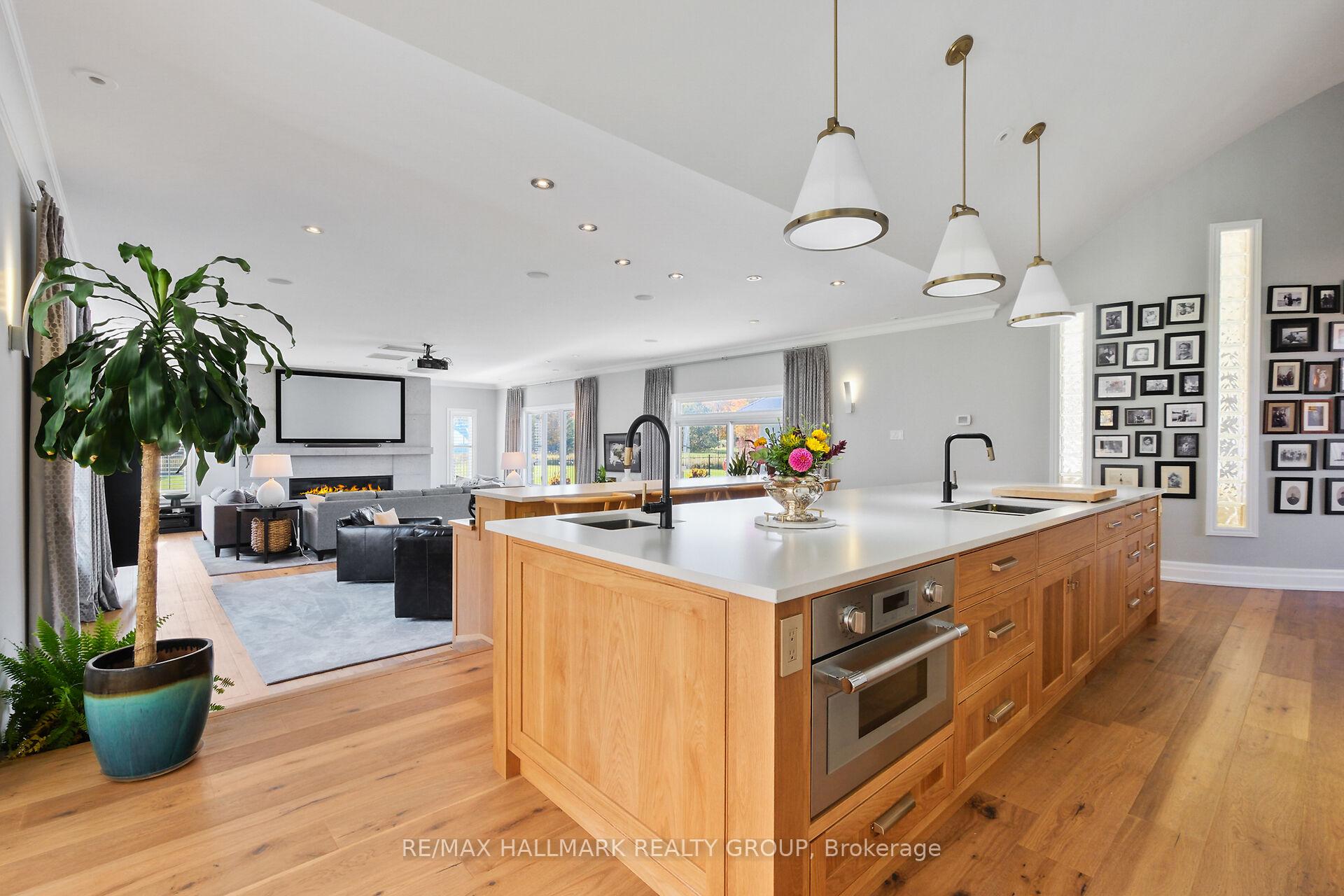 Photo 11 of 144 Kerry Hill Crescent, Ottawa, Dunrobin Shores — HOMEH