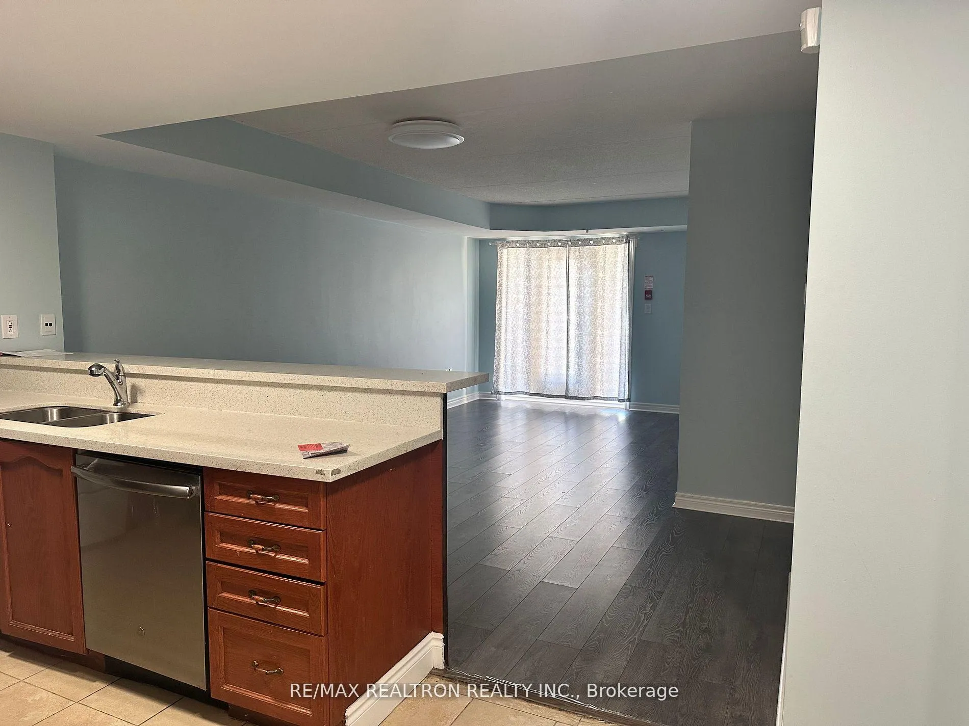 Photo 1 of Unit 117, 7428 Markham Road, Markham, Middlefield — HOMEH