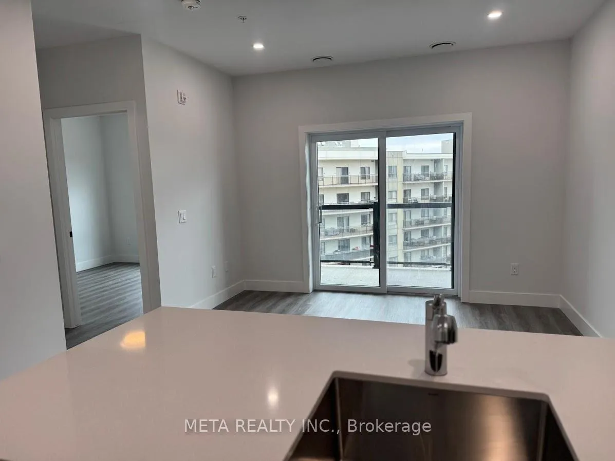 Photo 3 of Unit 507, 1000 Lackner Place, Kitchener — HOMEH