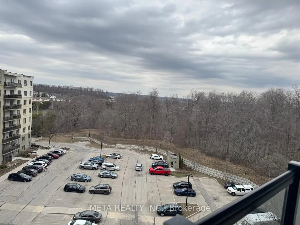 Photo 8 of Unit 507, 1000 Lackner Place, Kitchener — HOMEH