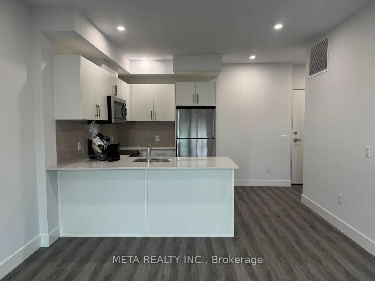 Photo 14 of Unit 507, 1000 Lackner Place, Kitchener — HOMEH