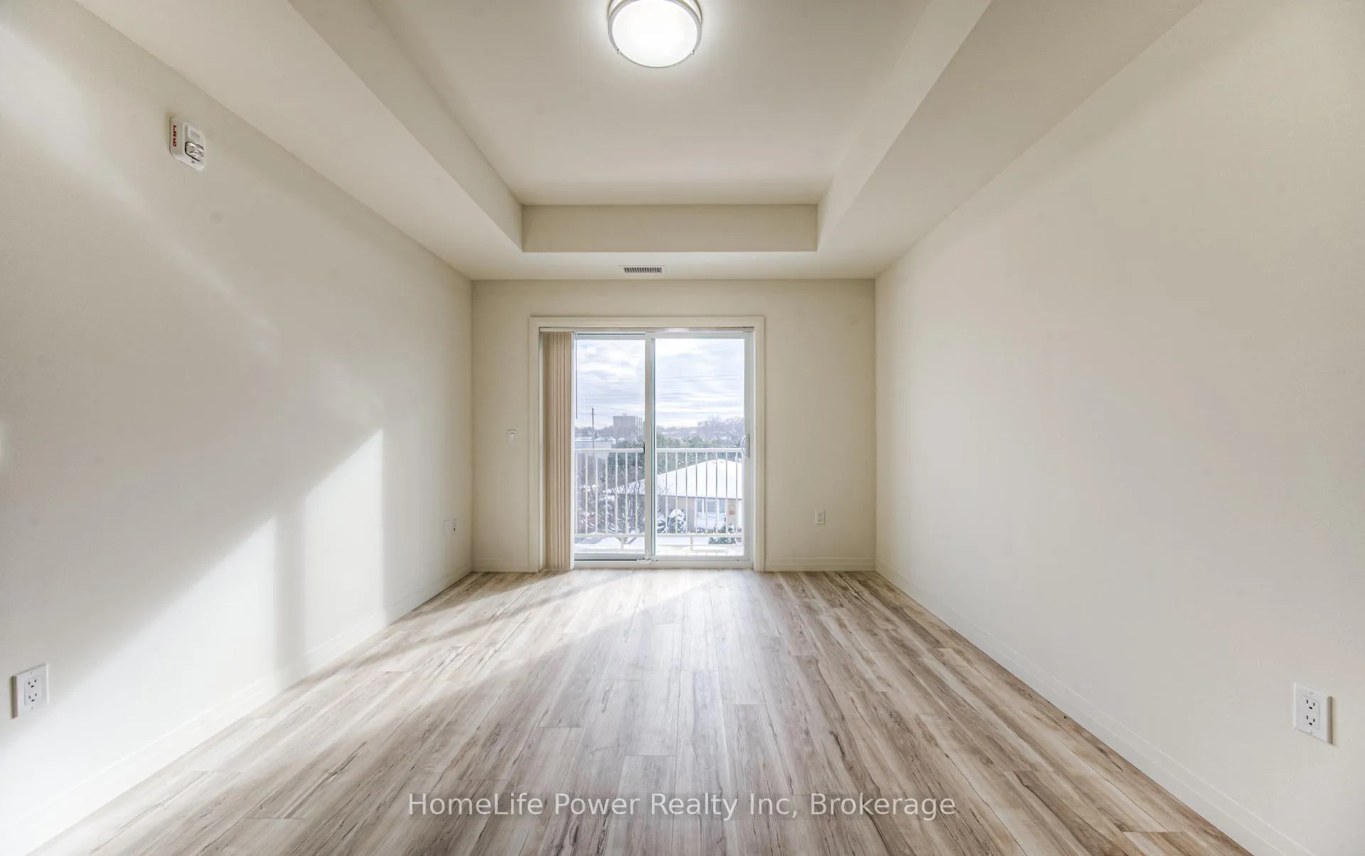 Photo 12 of Unit G3, 301 Westmount Road, Kitchener — HOMEH