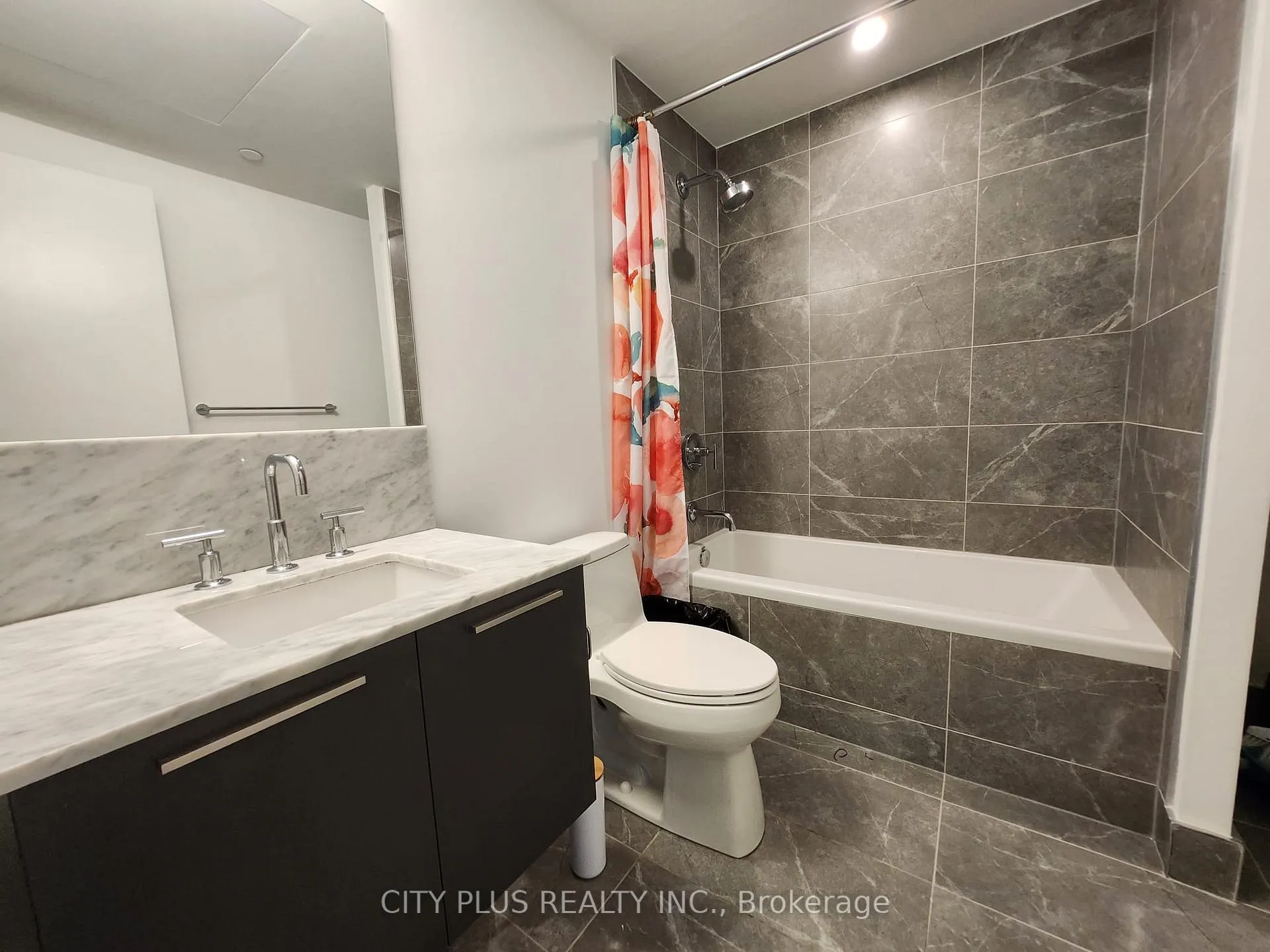 Photo 5 of Unit 1903, 3 Gloucester Street N, Toronto, Church-Yonge Corridor — HOMEH