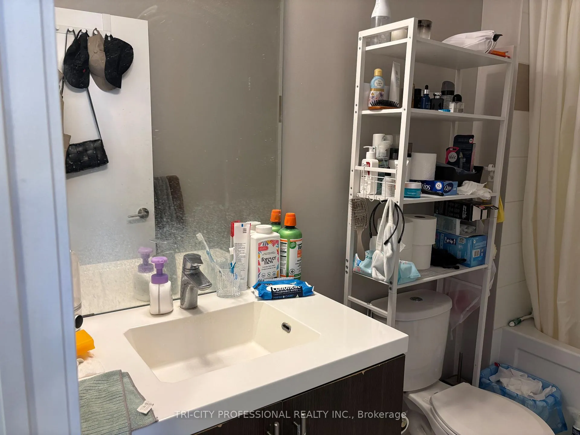 Photo 21 of Unit 306, 85 Duke Street, Kitchener — HOMEH