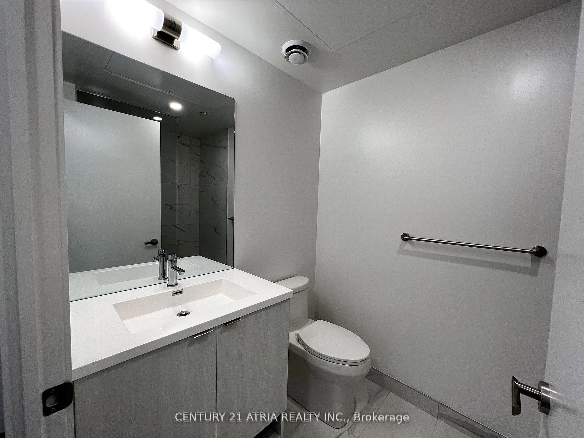 Photo 11 of Unit 5210, 138 Downes Street, Toronto, Waterfront Communities — HOMEH