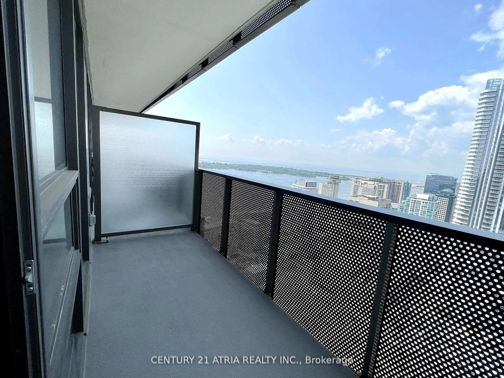 Photo 17 of Unit 5210, 138 Downes Street, Toronto, Waterfront Communities — HOMEH