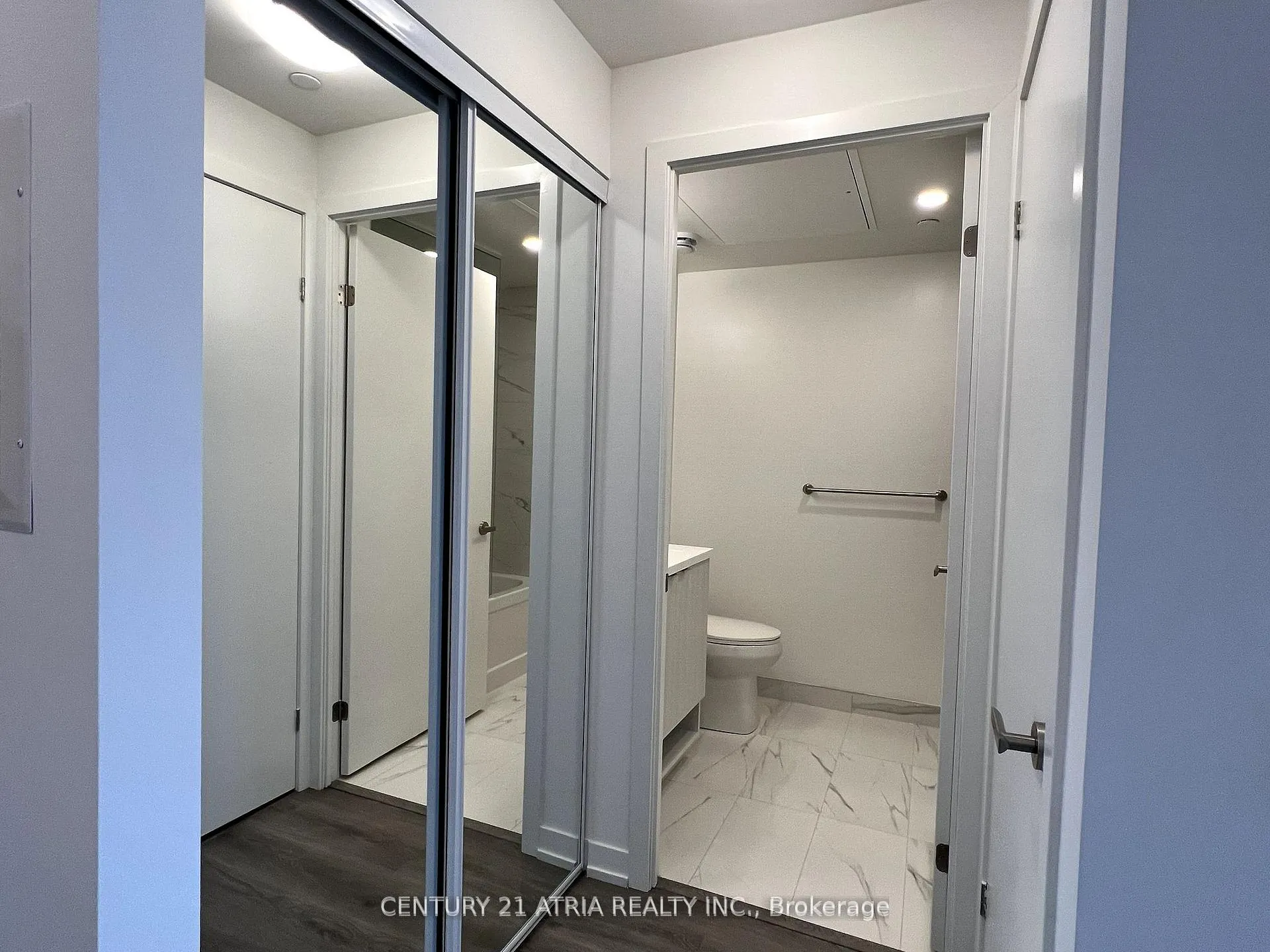 Photo 21 of Unit 5210, 138 Downes Street, Toronto, Waterfront Communities — HOMEH