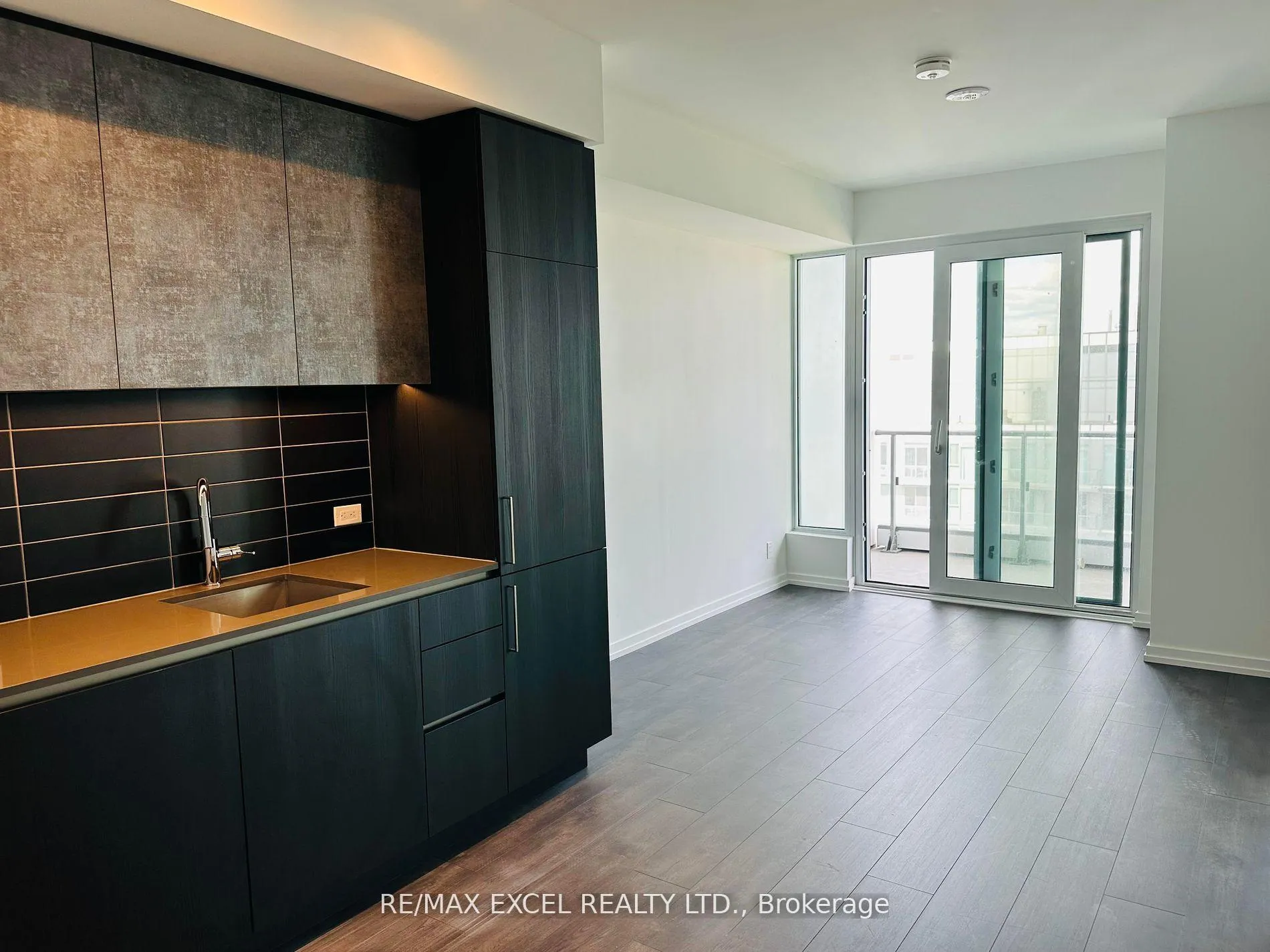 Photo 13 of Unit 4111, 7890 Jane Street, Vaughan, Concord — HOMEH
