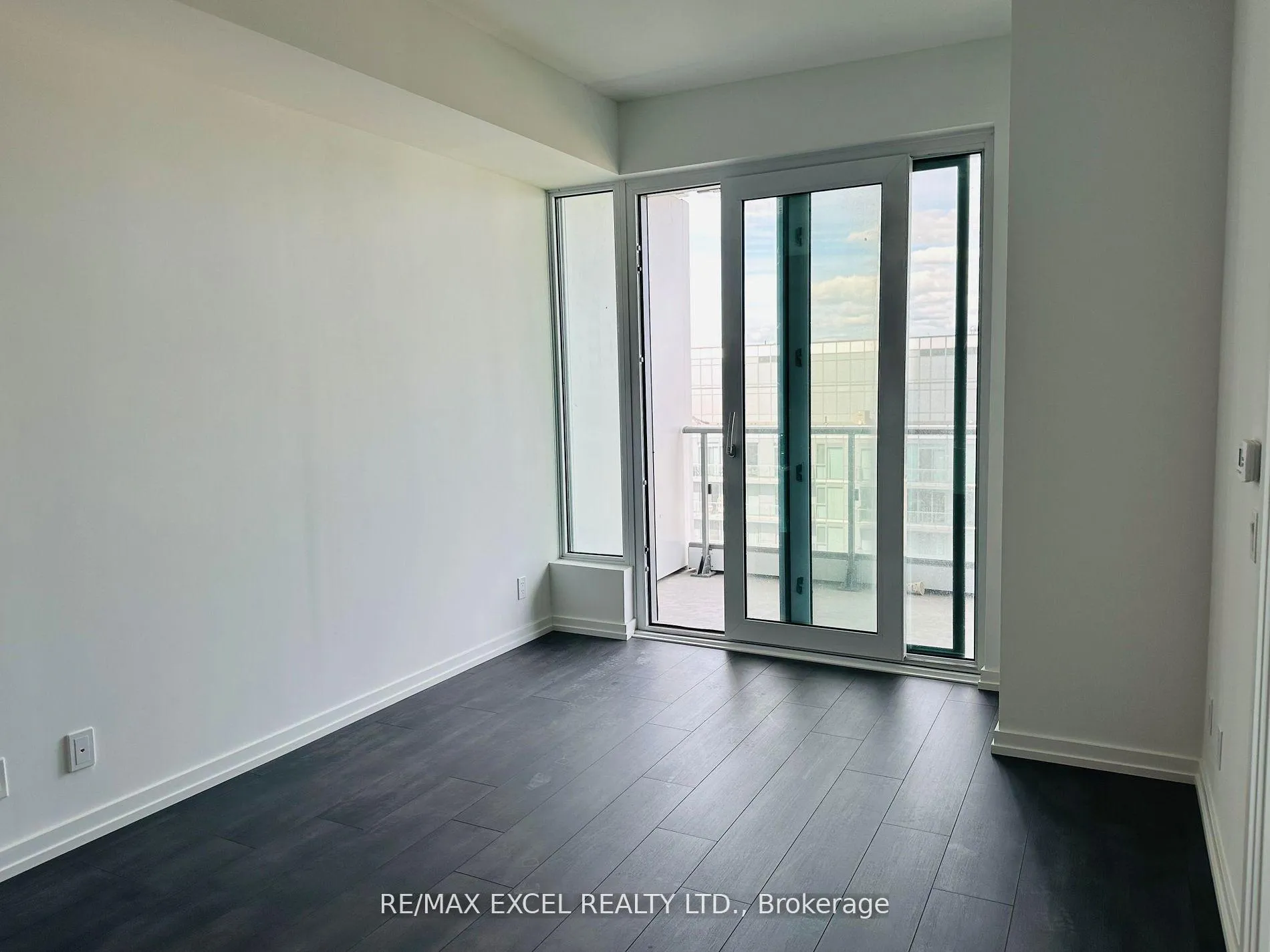 Photo 14 of Unit 4111, 7890 Jane Street, Vaughan, Concord — HOMEH