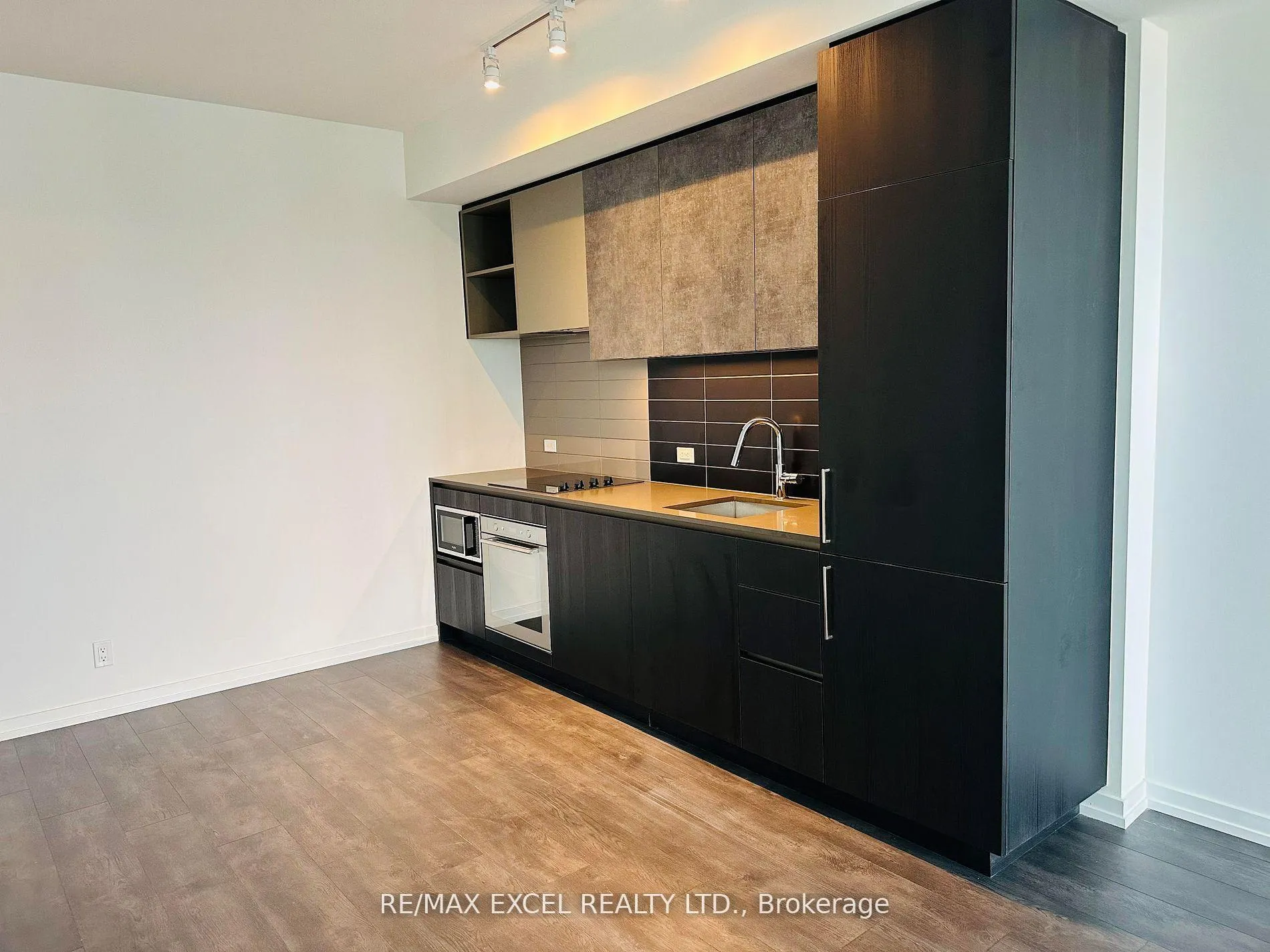 Photo 15 of Unit 4111, 7890 Jane Street, Vaughan, Concord — HOMEH