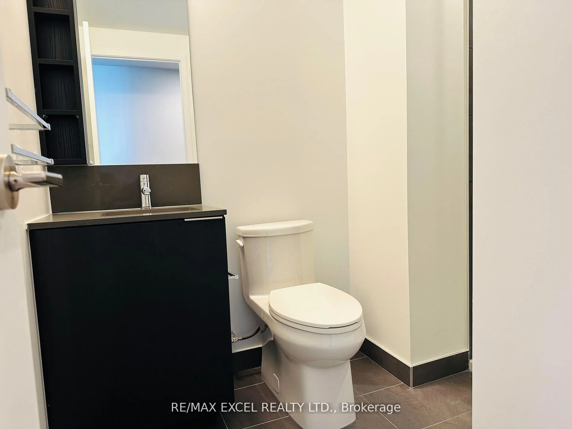 Photo 21 of Unit 4111, 7890 Jane Street, Vaughan, Concord — HOMEH