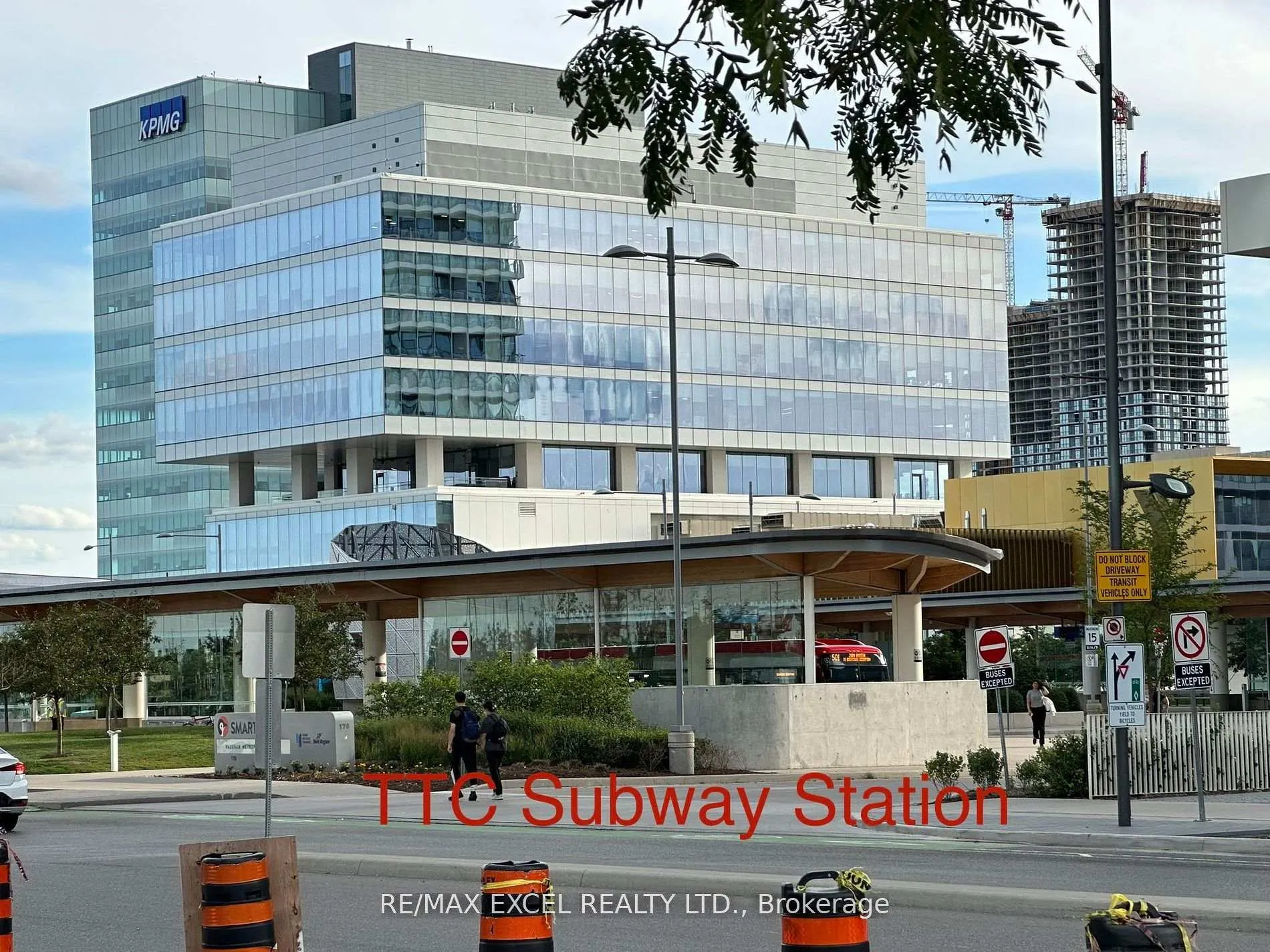Photo 35 of Unit 4111, 7890 Jane Street, Vaughan, Concord — HOMEH