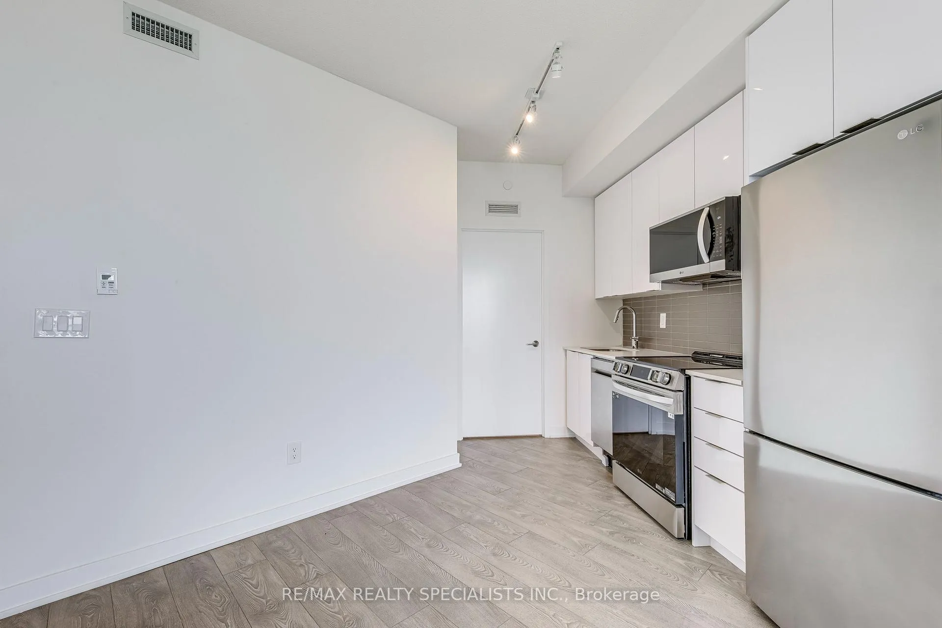 Photo 23 of Unit 1301, 225 Malta Avenue, Brampton, Fletcher's Creek South — HOMEH
