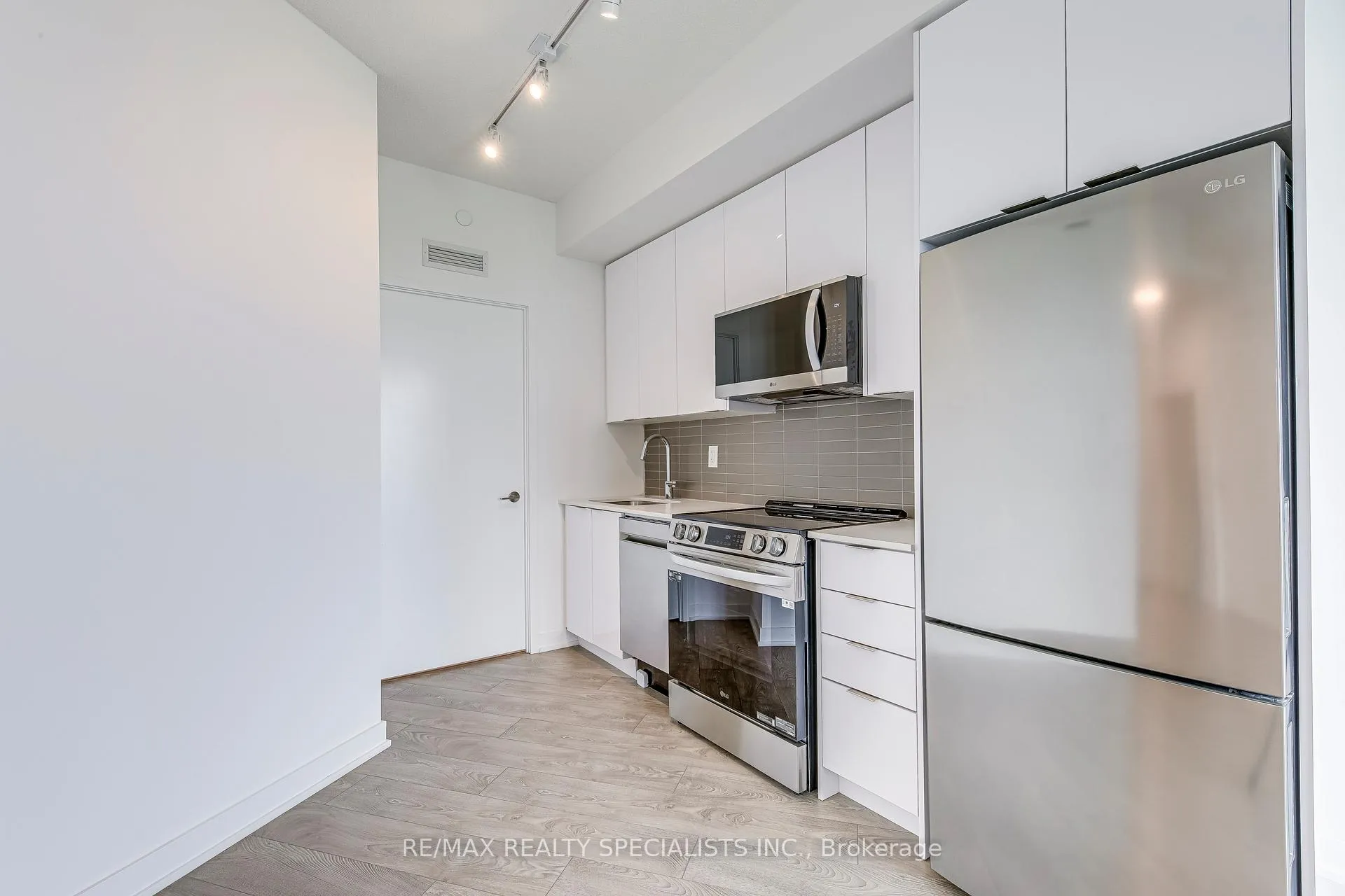 Photo 24 of Unit 1301, 225 Malta Avenue, Brampton, Fletcher's Creek South — HOMEH