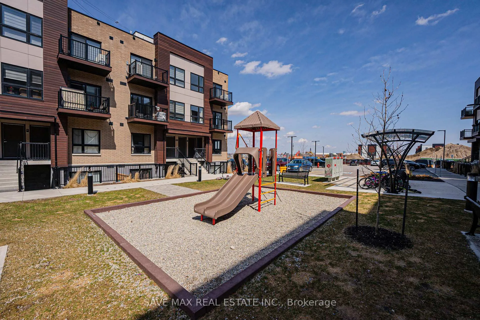 Photo 3 of Unit A9, 10 Palace Street, Kitchener — HOMEH