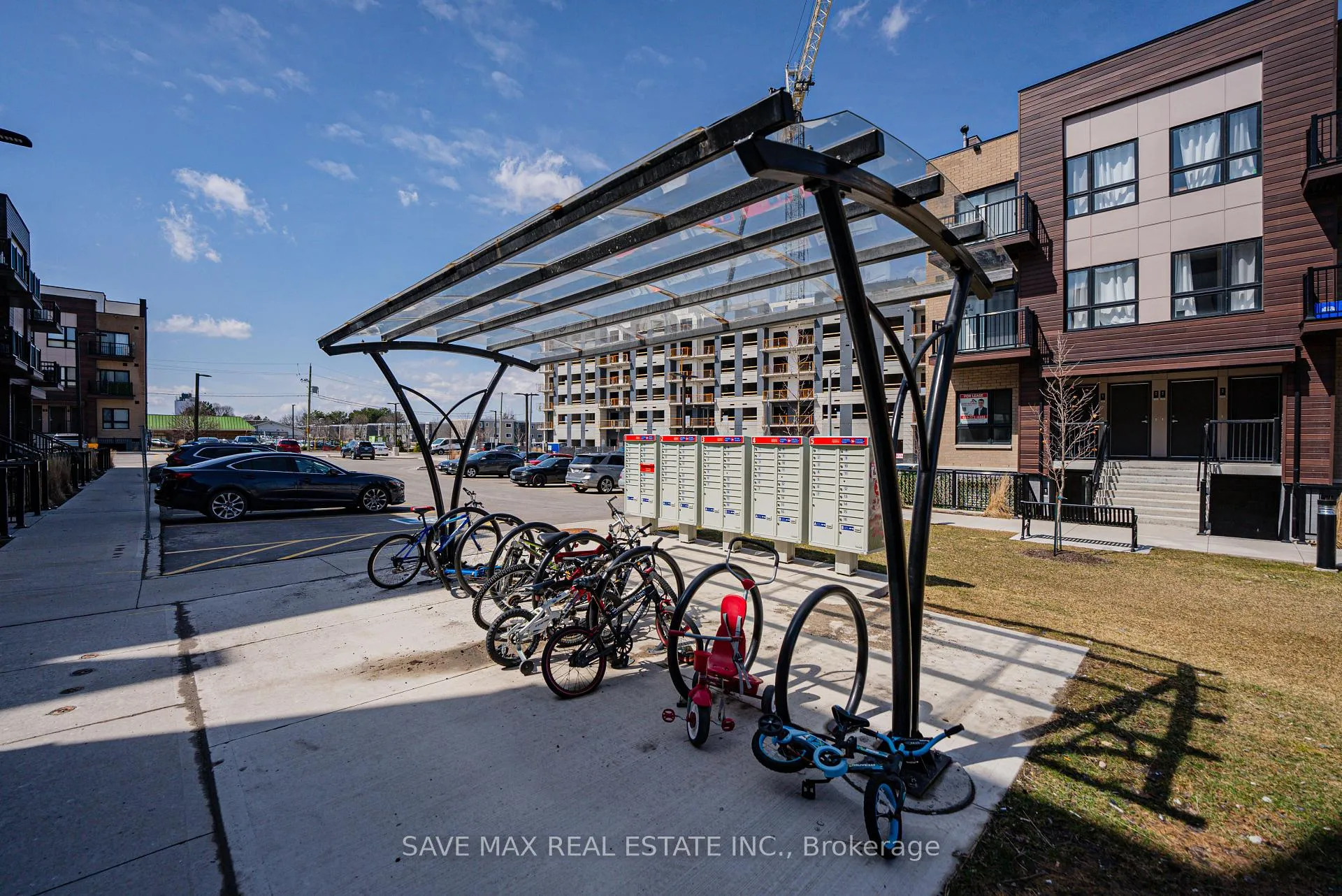 Photo 5 of Unit A9, 10 Palace Street, Kitchener — HOMEH