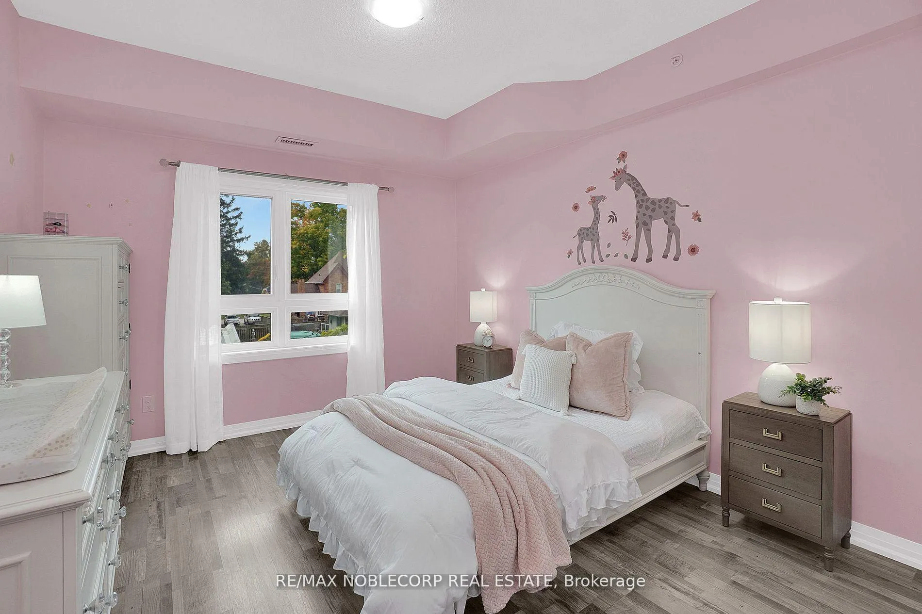 Photo 20 of Unit 206, 157 Wellington Street E, New Tecumseth, Alliston — HOMEH