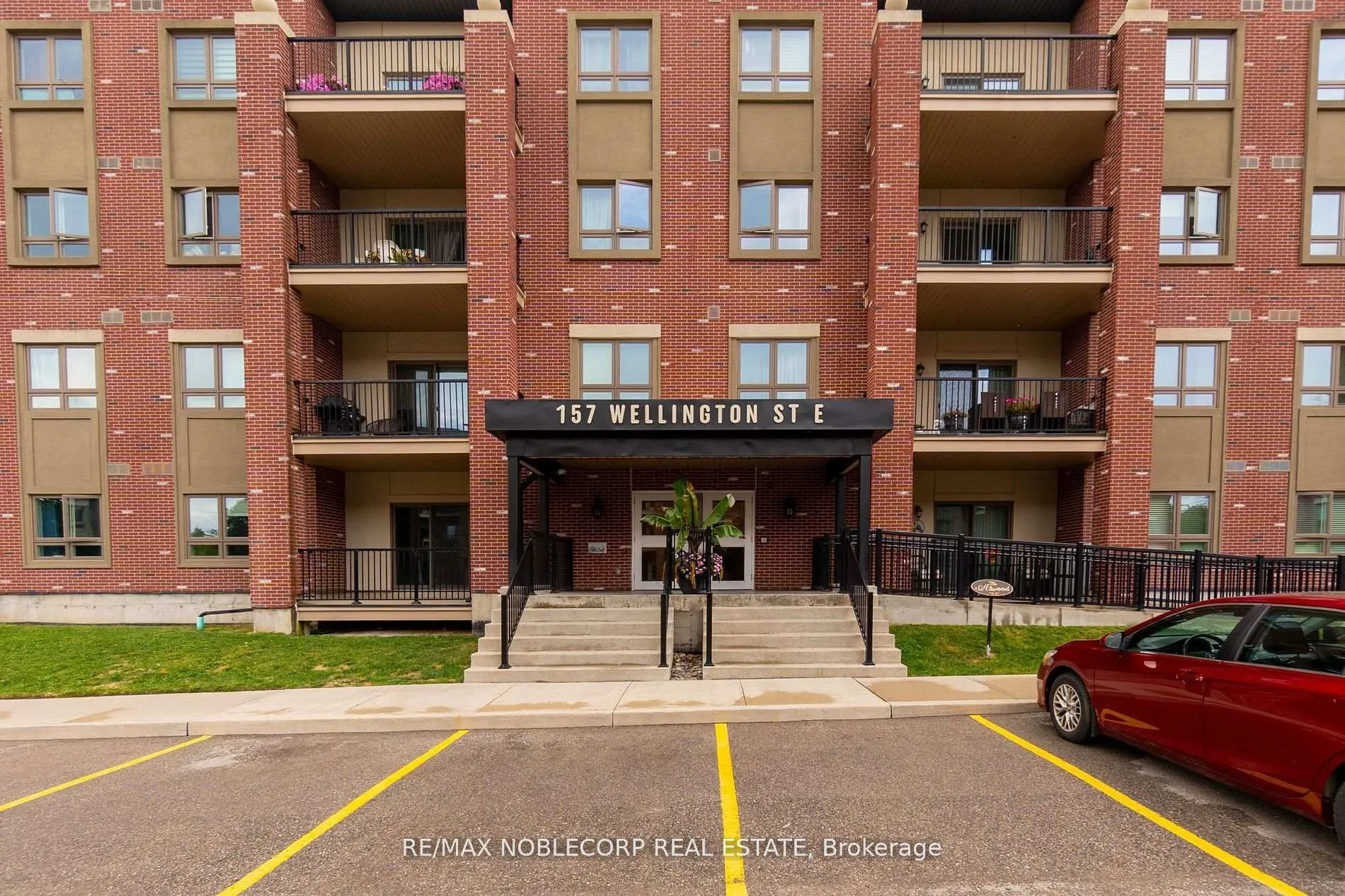 Photo 29 of Unit 206, 157 Wellington Street E, New Tecumseth, Alliston — HOMEH