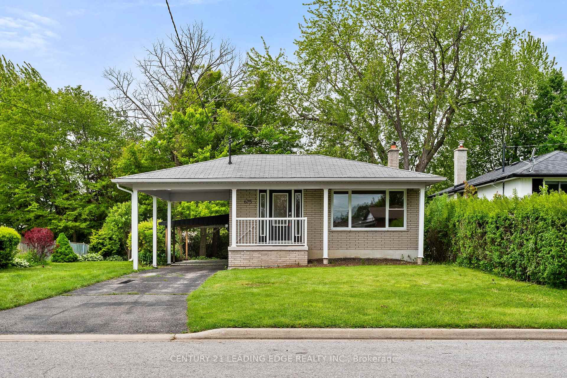 Front of 675 Hayden Crescent