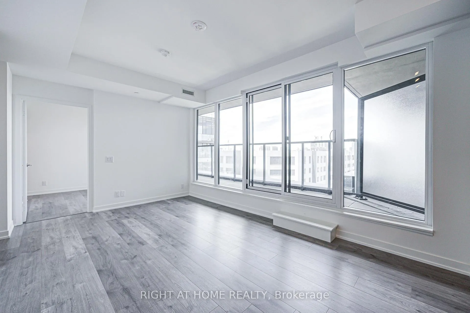 Photo 16 of Unit 603, 285 Dufferin Street, Toronto, South Parkdale — HOMEH
