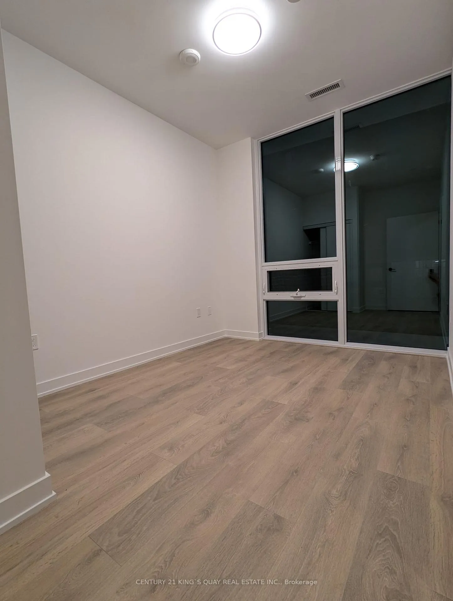 Photo 13 of Unit 1908, 127 Broadway Avenue, Toronto, Mount Pleasant West — HOMEH