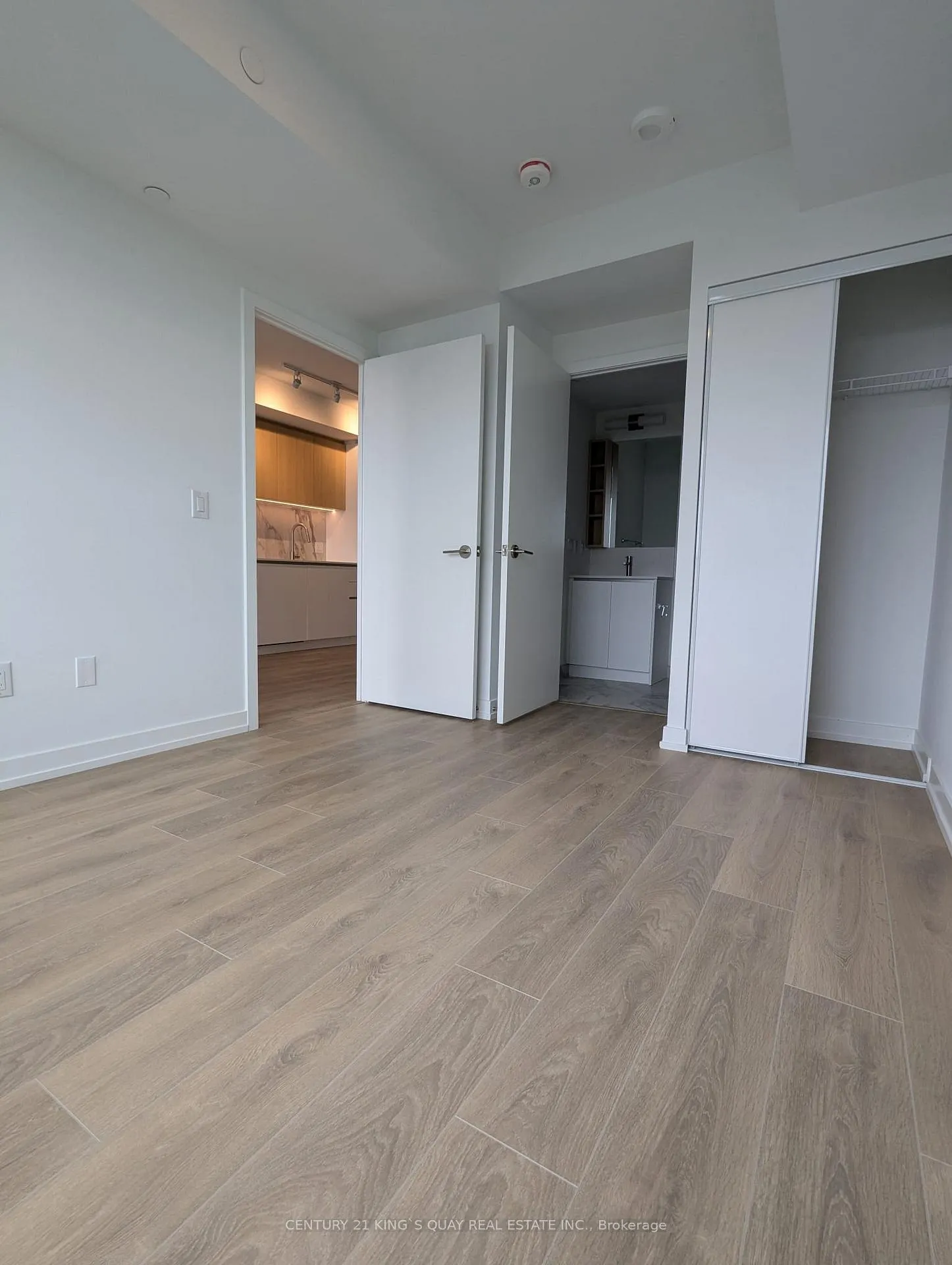 Photo 18 of Unit 1908, 127 Broadway Avenue, Toronto, Mount Pleasant West — HOMEH