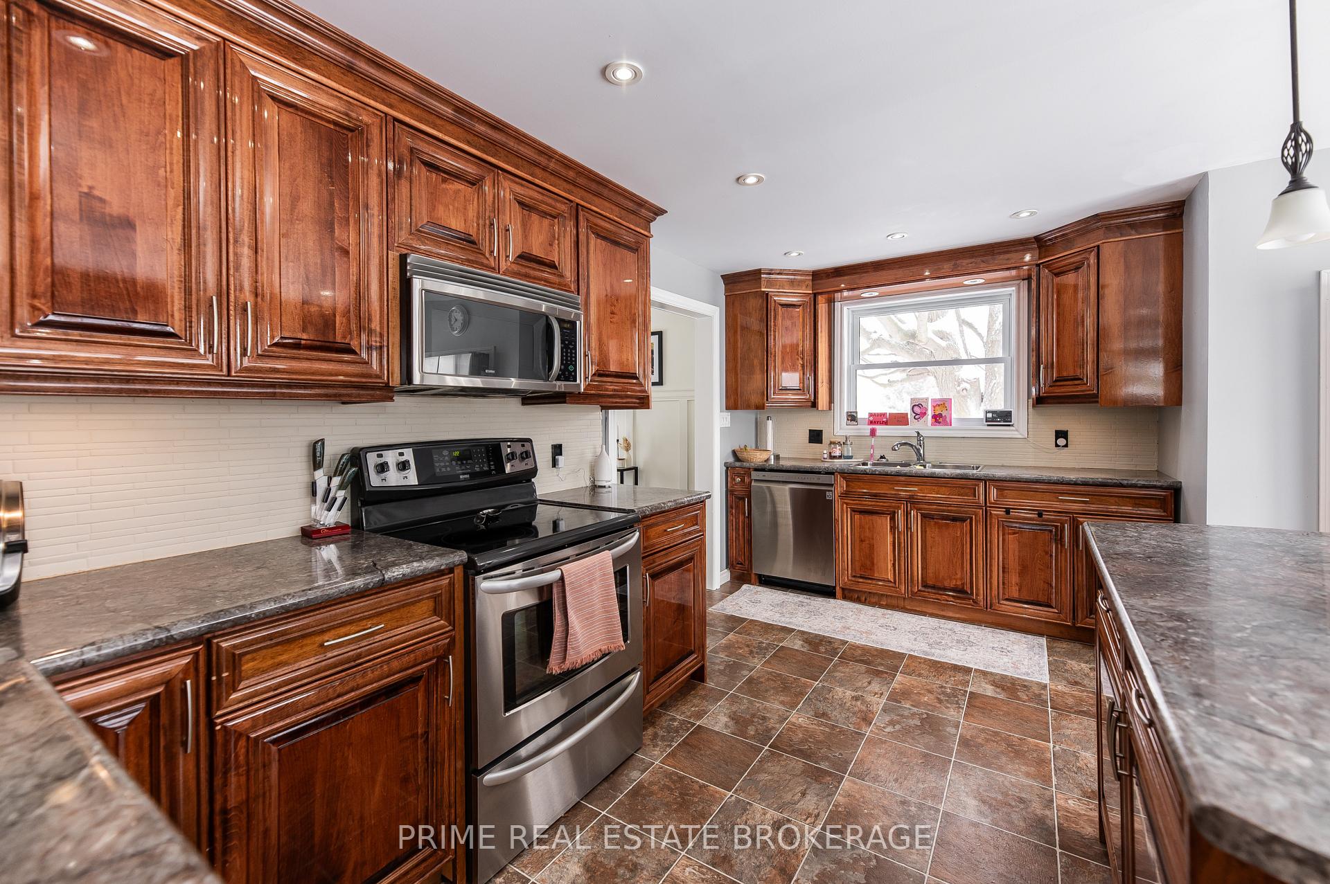 Photo 20 of 46024 Sparta Line, Central Elgin, Sparta — HOMEH