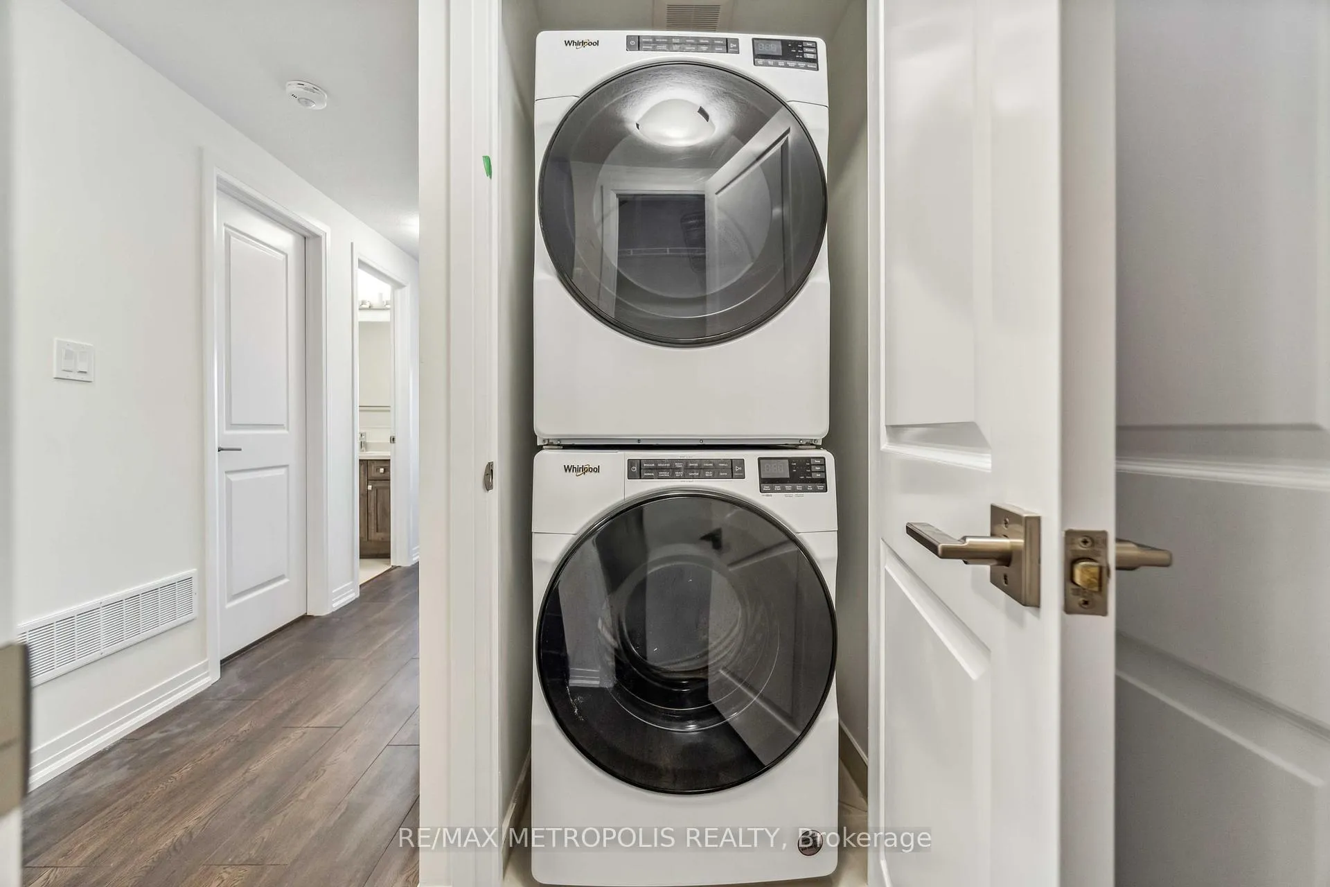 Photo 26 of Unit 23, 15 Stauffer Woods Trail, Kitchener — HOMEH