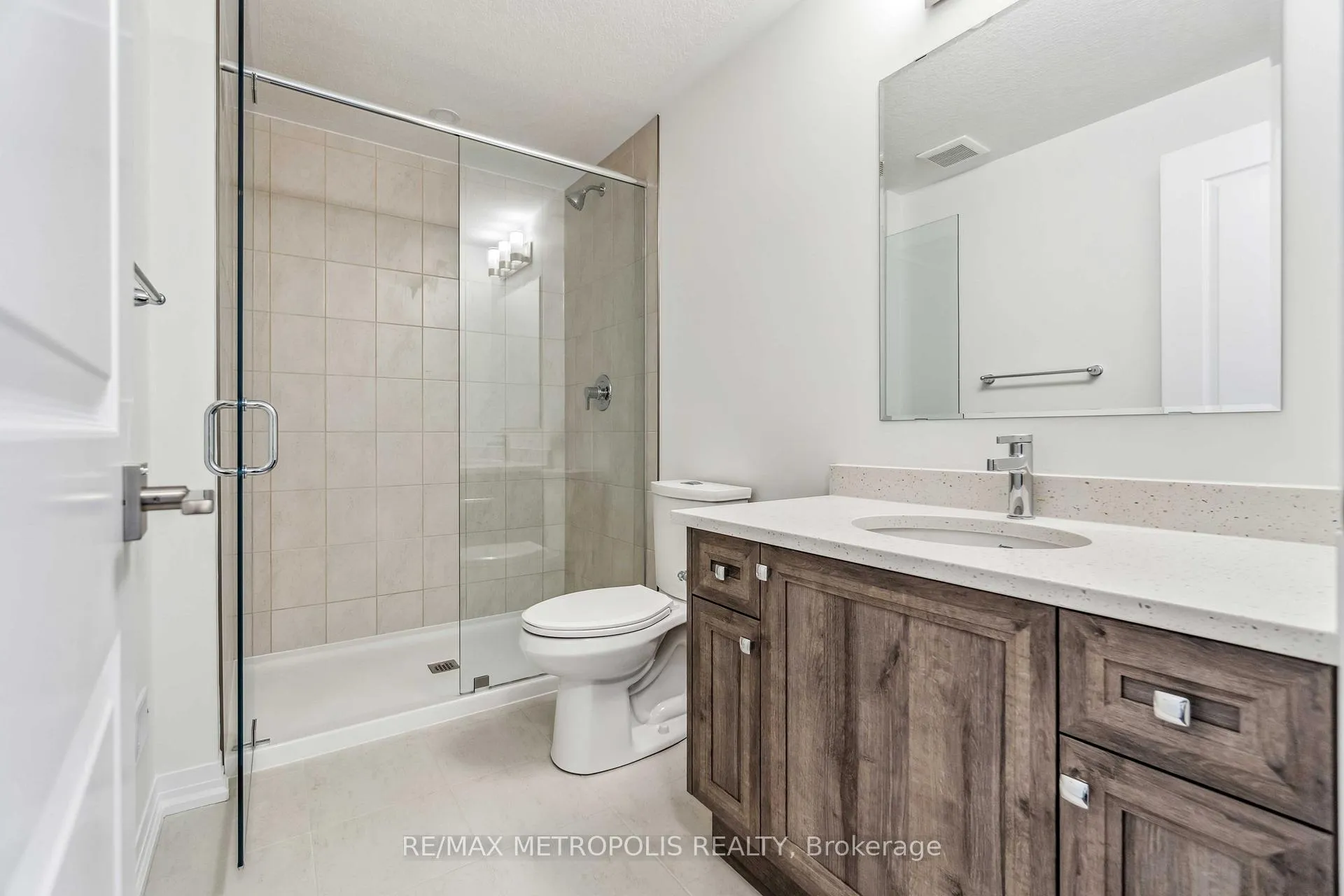 Photo 37 of Unit 23, 15 Stauffer Woods Trail, Kitchener — HOMEH
