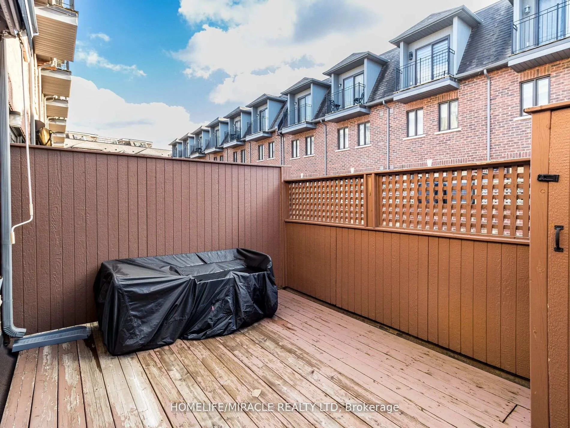 Photo 39 of 6 Agar Lane, Vaughan, West Woodbridge Industrial Area — HOMEH