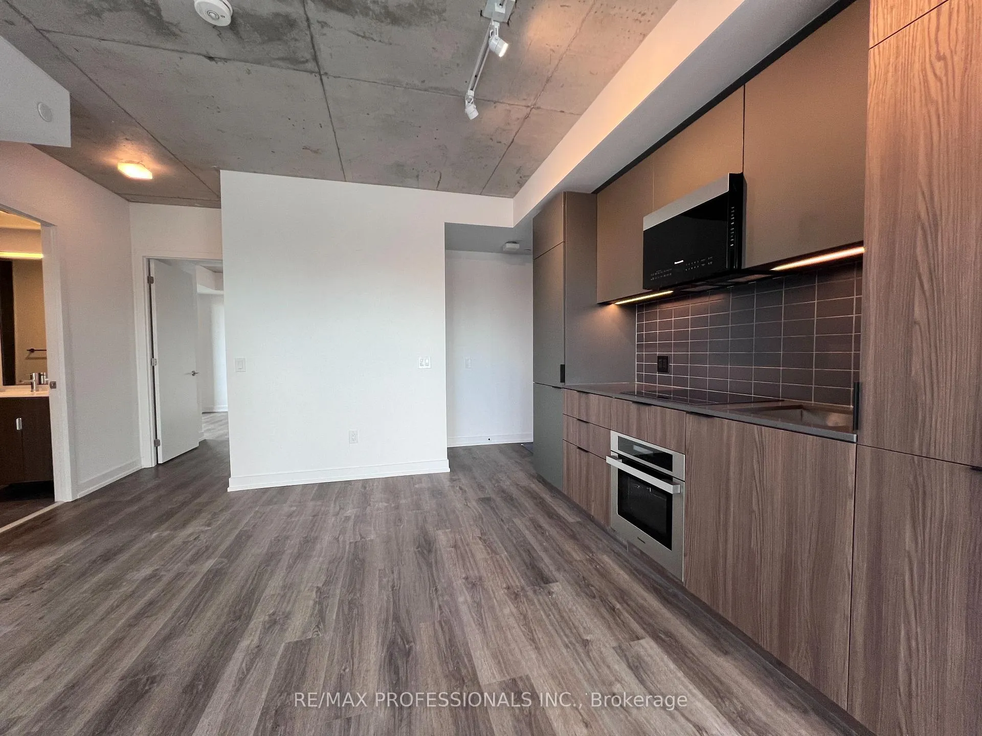 Photo 7 of Unit 409, 28 Eastern Avenue, Toronto, Moss Park — HOMEH