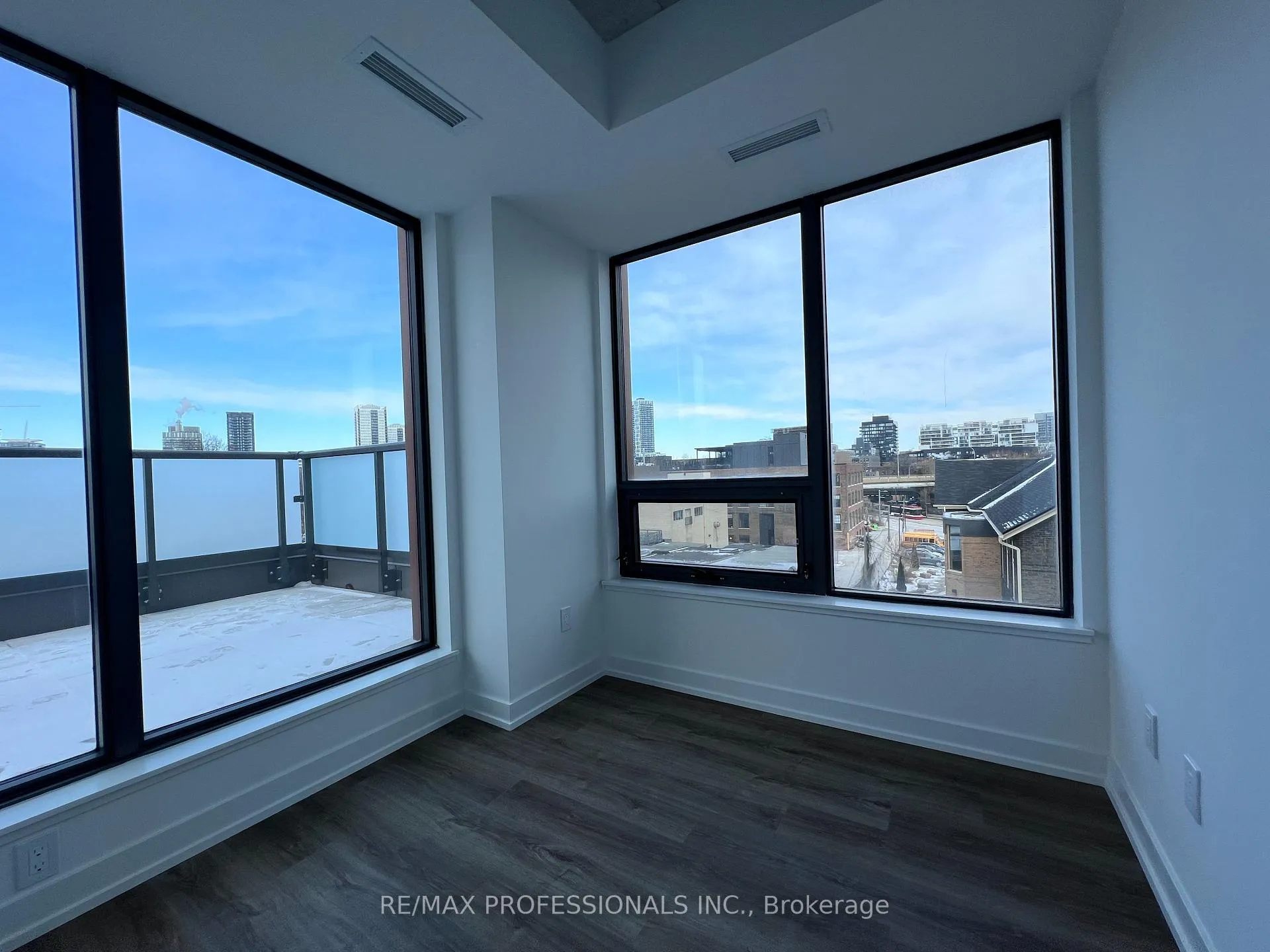 Photo 14 of Unit 409, 28 Eastern Avenue, Toronto, Moss Park — HOMEH