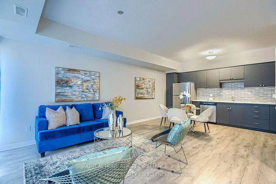 Photo 3 of 16 Vitality Drive, Kitchener, Huron Park — HOMEH