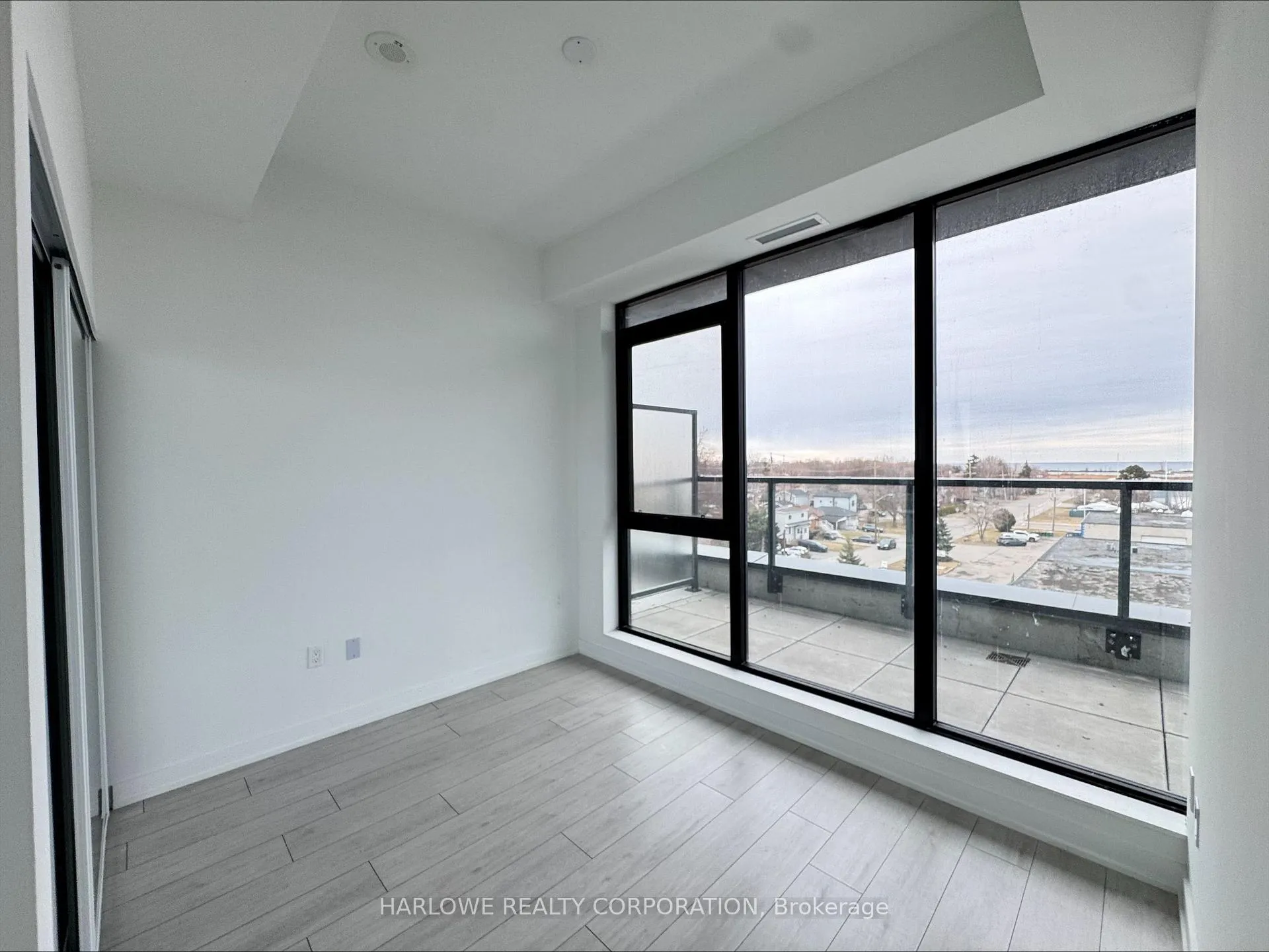 Photo 6 of Unit PH519 D, 1614 Charles Street, Whitby, Port Whitby — HOMEH