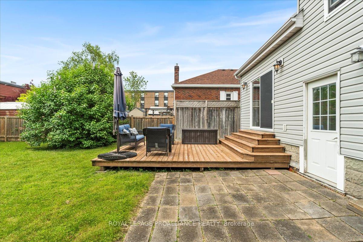 Photo 28 of 8 Carmen Avenue, Belleville, Belleville Ward — HOMEH