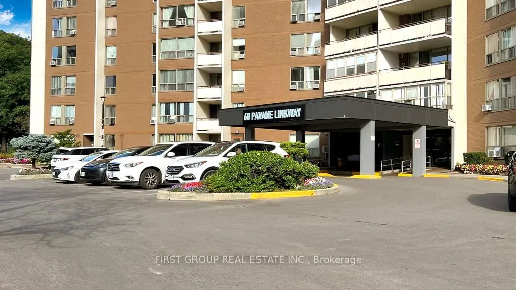 Photo 3 of Unit 502, 60 Pavane Linkway Way, Toronto, Flemingdon Park — HOMEH