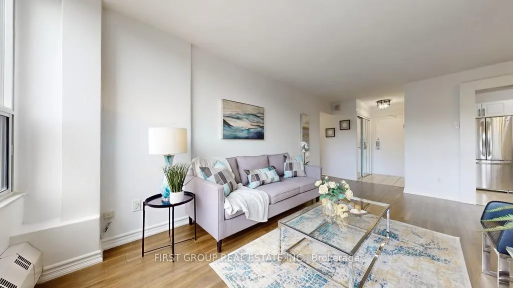 Photo 8 of Unit 502, 60 Pavane Linkway Way, Toronto, Flemingdon Park — HOMEH