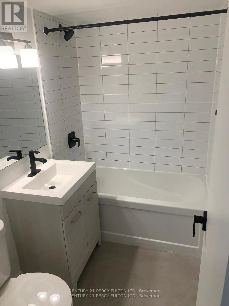 Photo 9 of Unit 409, 2 Park Vista Drive, Toronto, O'Connor-Parkview — HOMEH