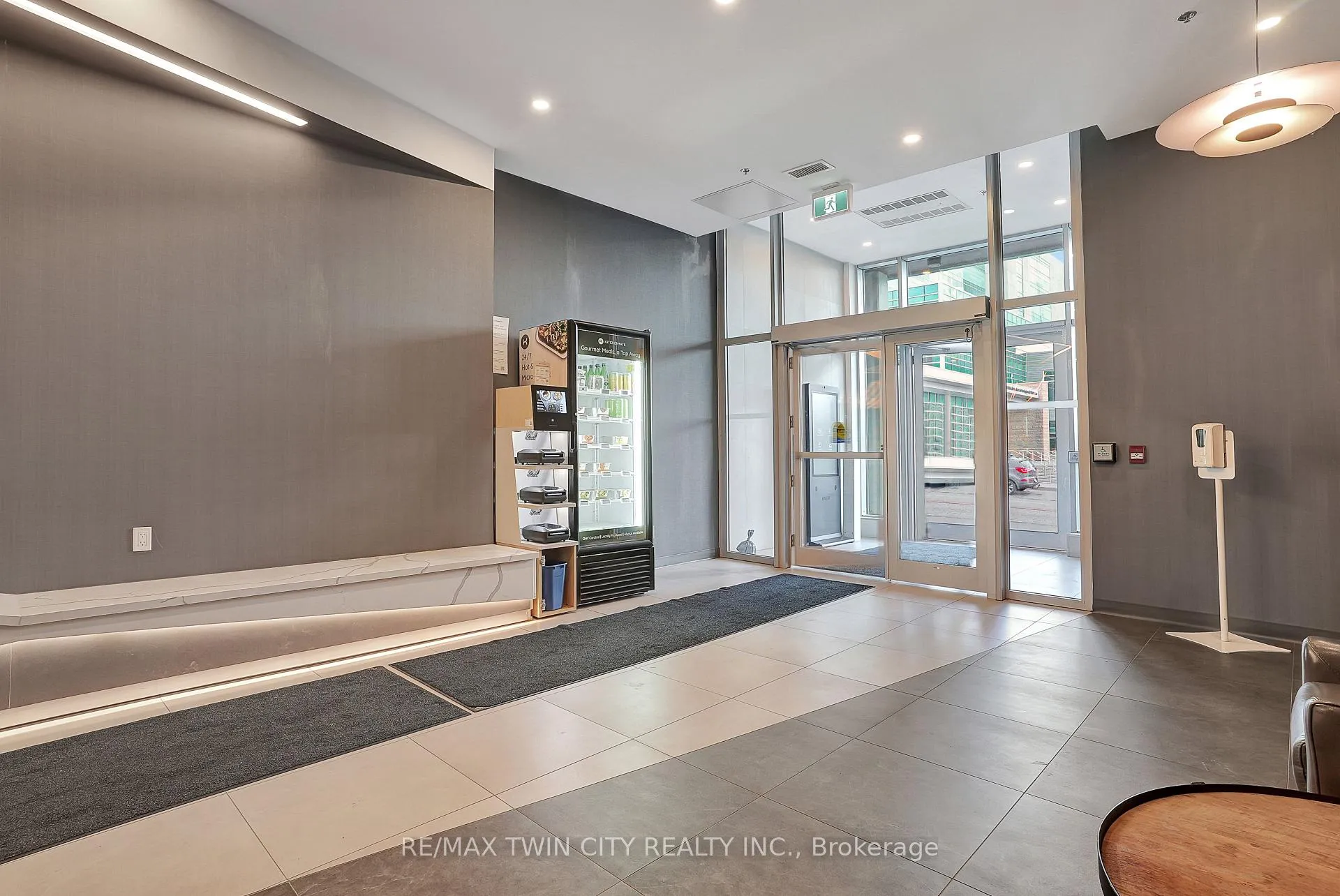 Photo 6 of Unit 1214, 60 Frederick Street, Kitchener — HOMEH