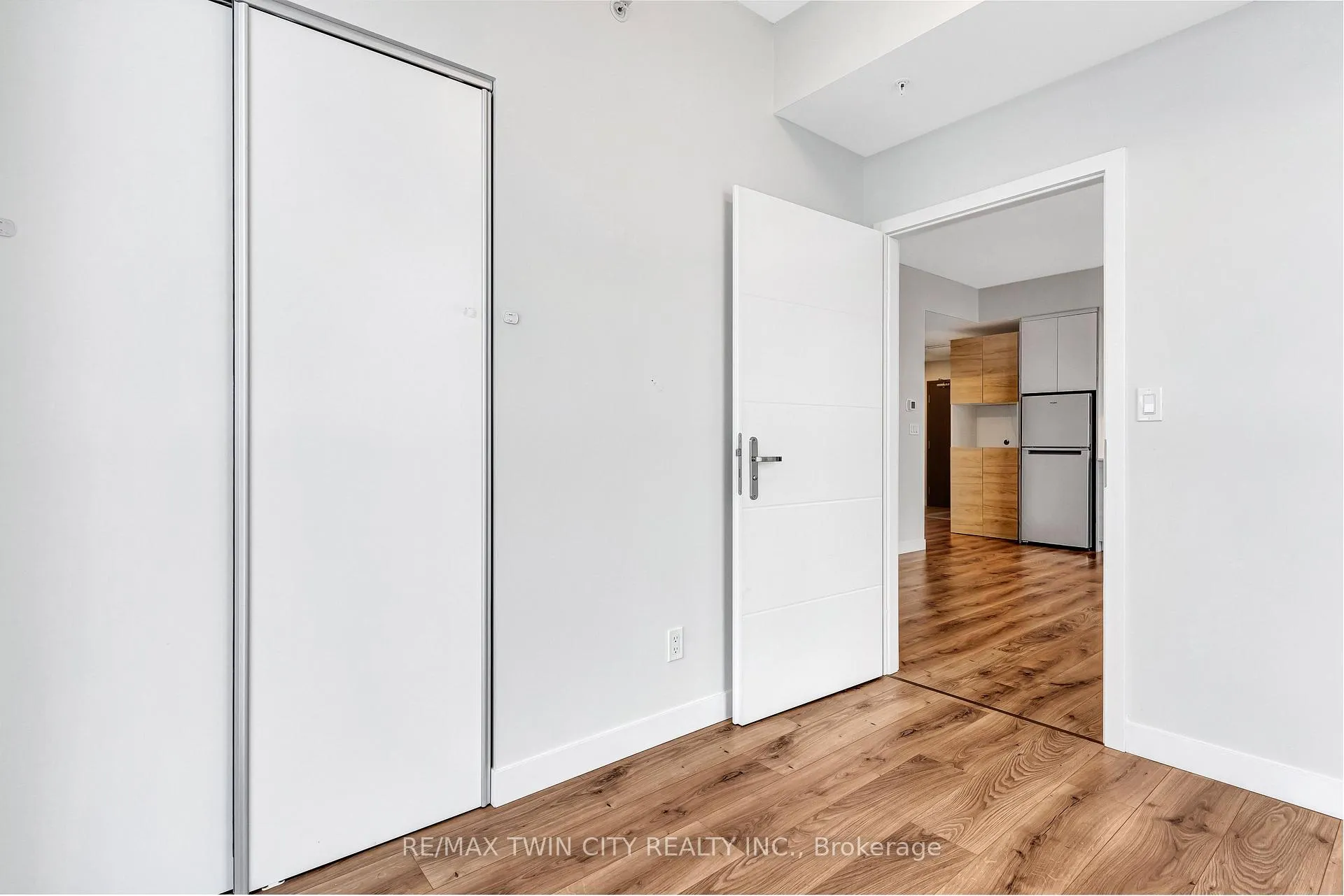Photo 21 of Unit 1214, 60 Frederick Street, Kitchener — HOMEH
