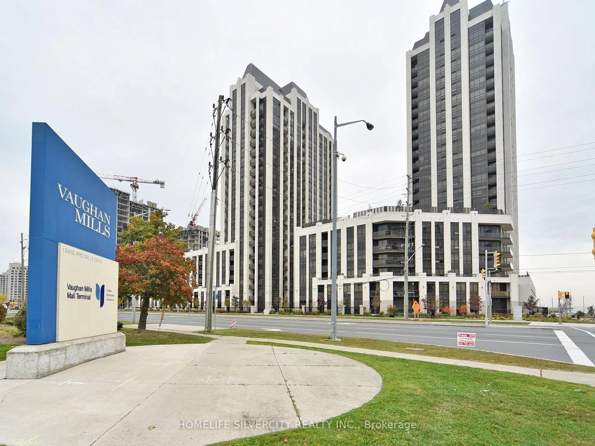 Photo 2 of Unit 111, 9075 Jane Street, Vaughan, Concord — HOMEH