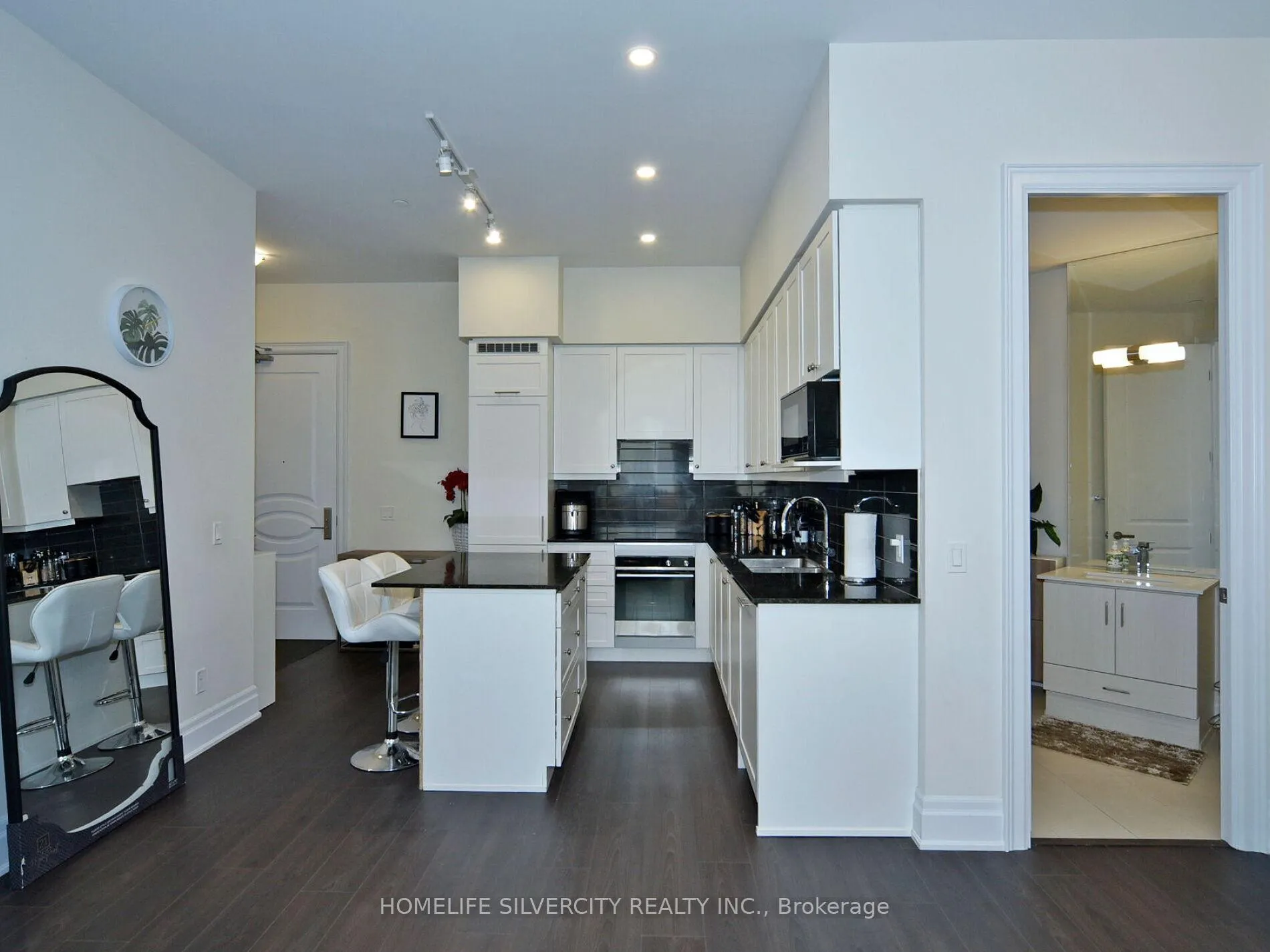 Photo 15 of Unit 111, 9075 Jane Street, Vaughan, Concord — HOMEH