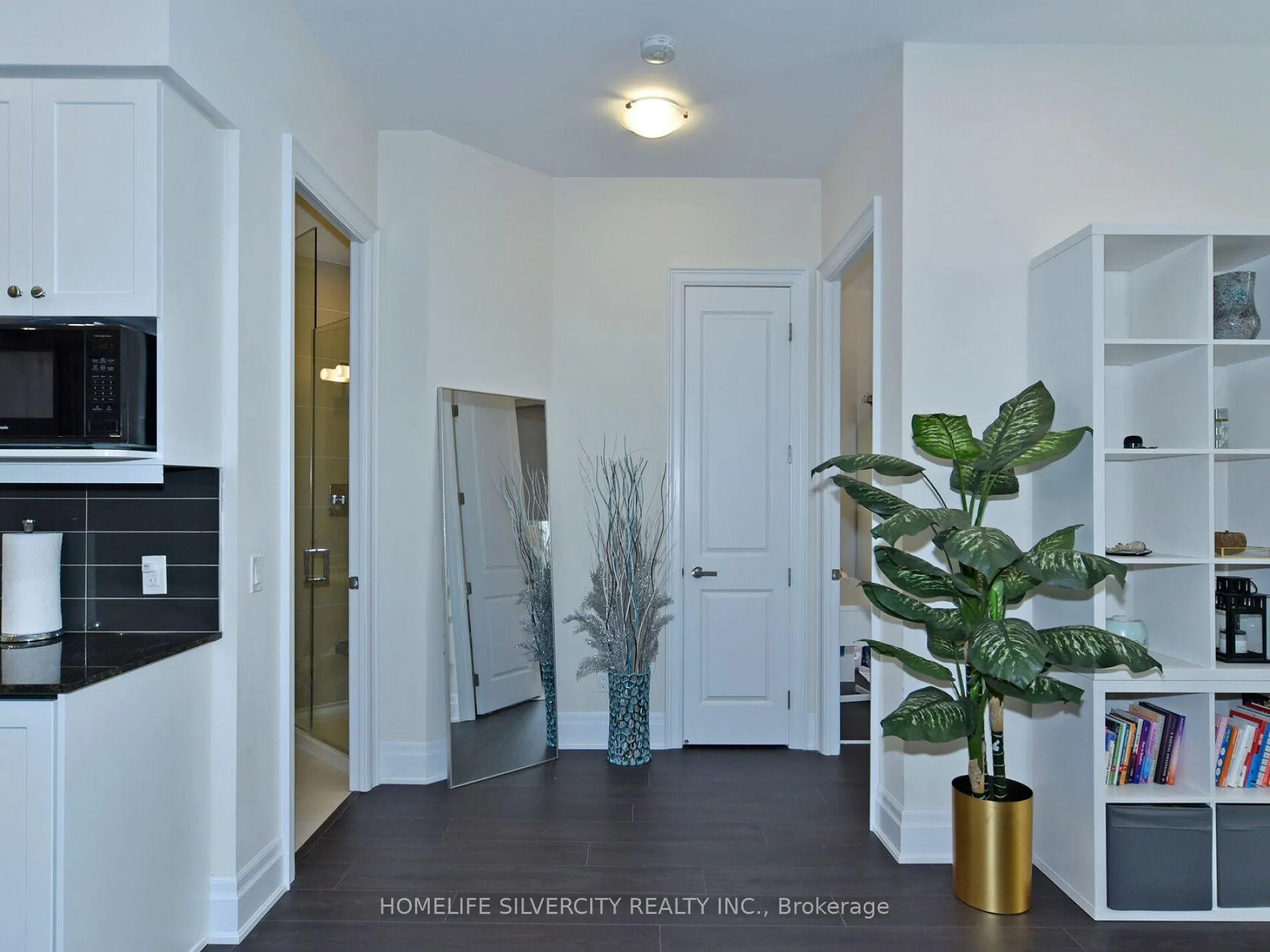 Photo 30 of Unit 111, 9075 Jane Street, Vaughan, Concord — HOMEH