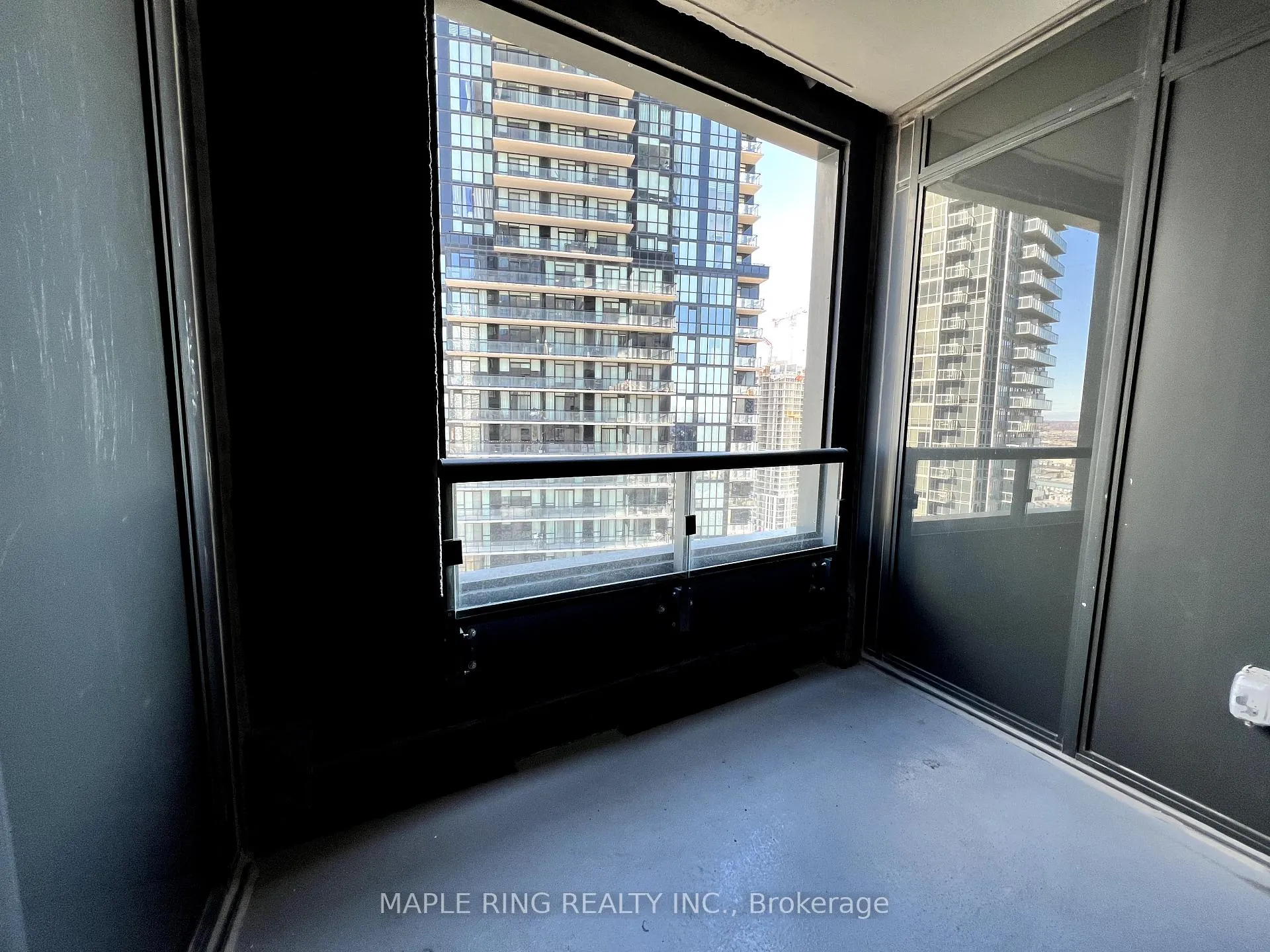 Photo 3 of Unit 2104, 2920 Highway 7 Road, Vaughan, Concord — HOMEH